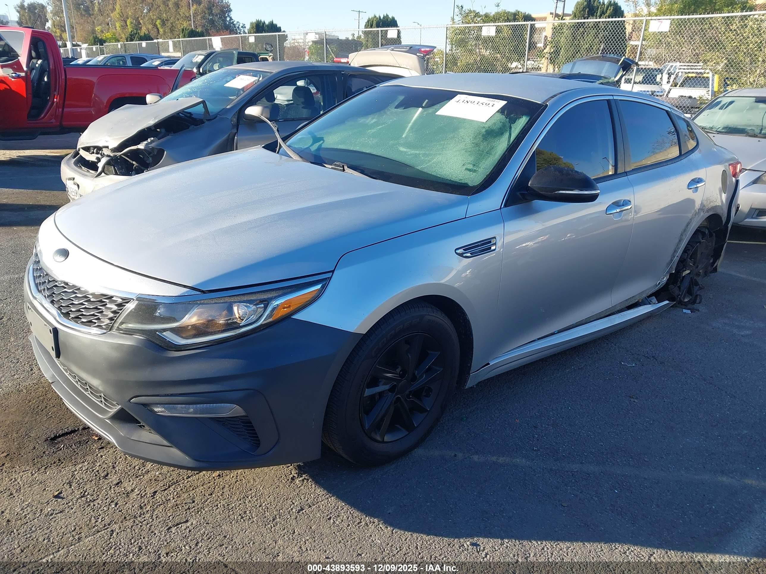 KIA OPTIMA image 2