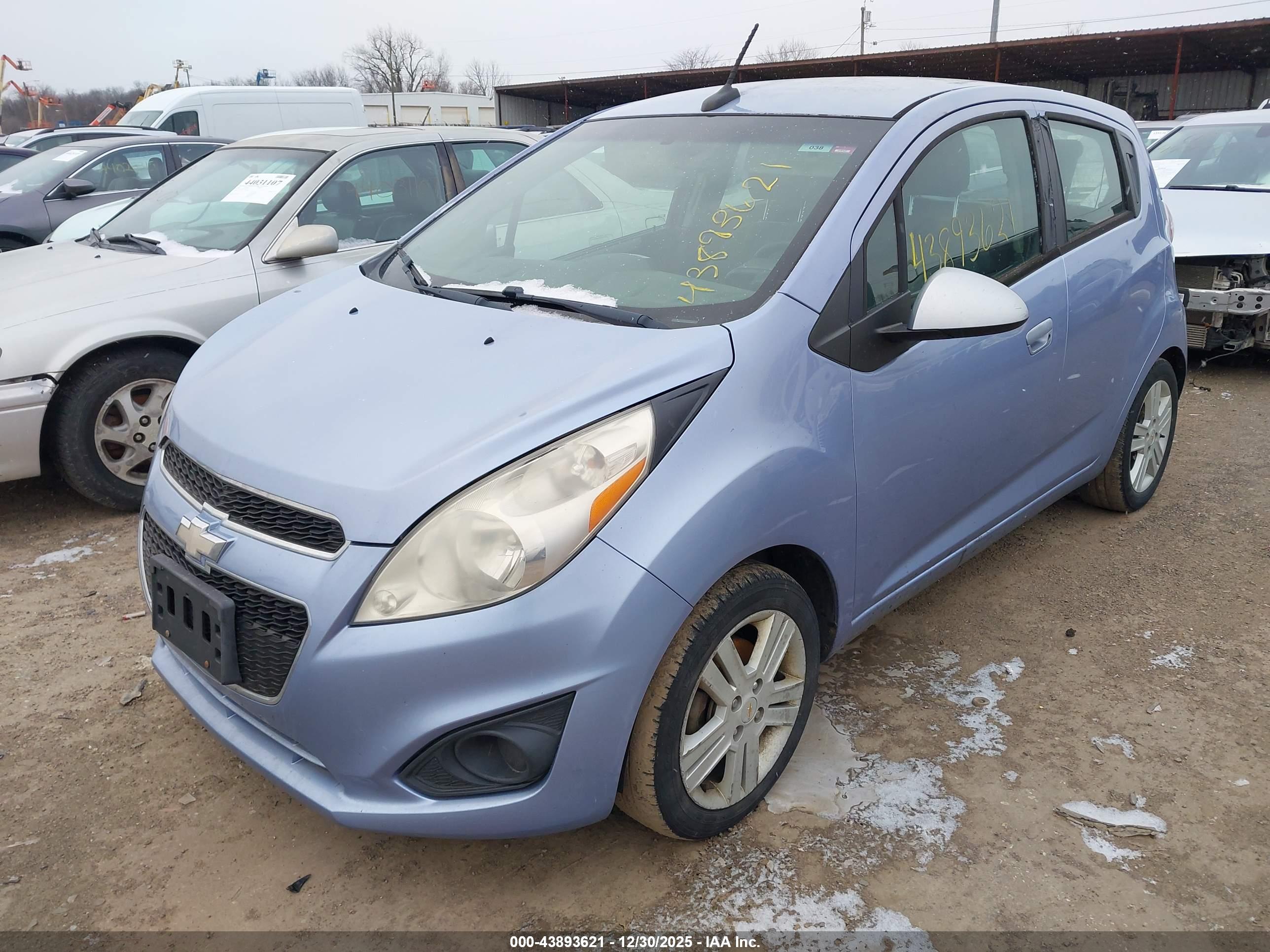 CHEVROLET SPARK image 2
