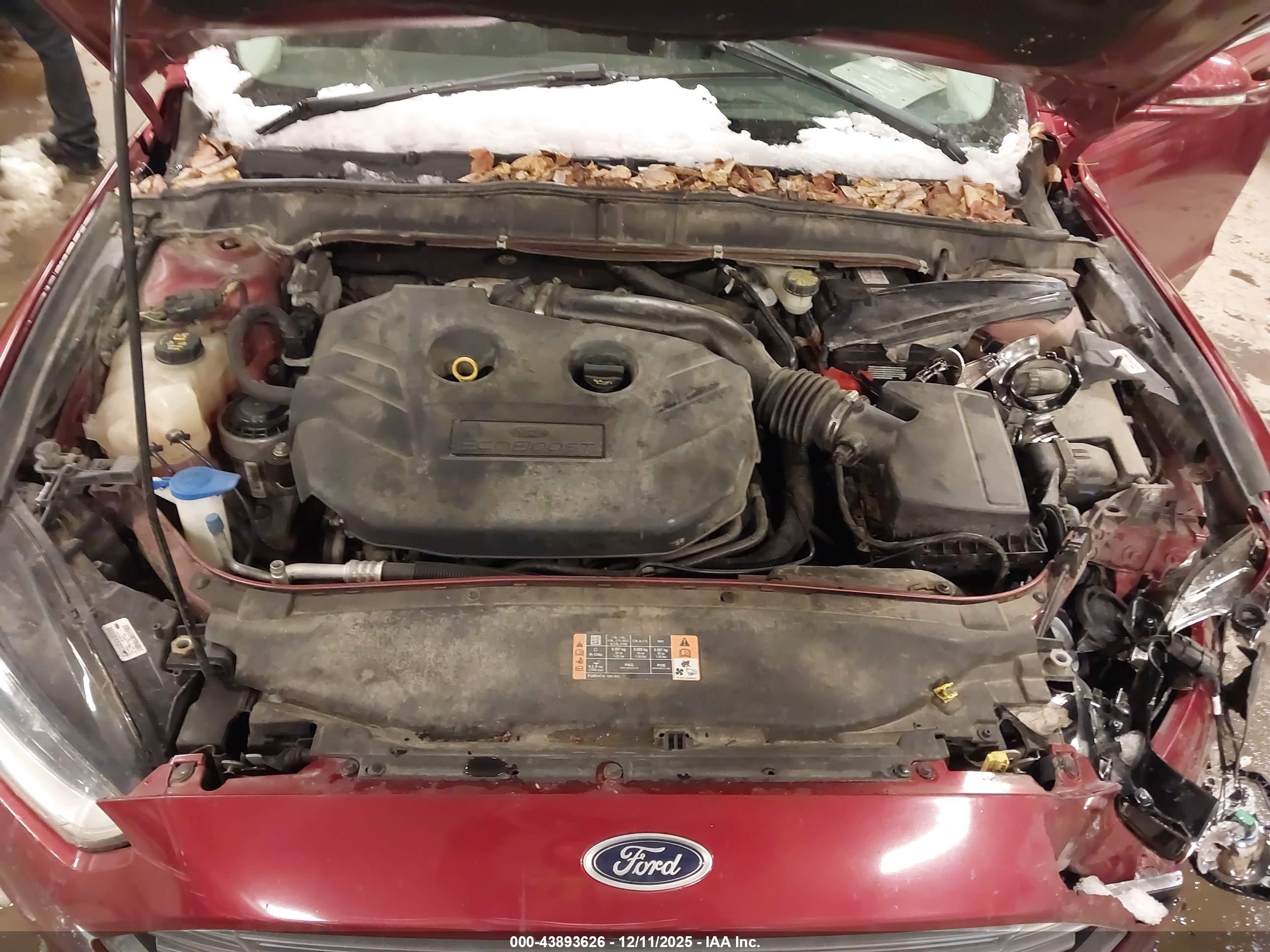 FORD FUSION image 10