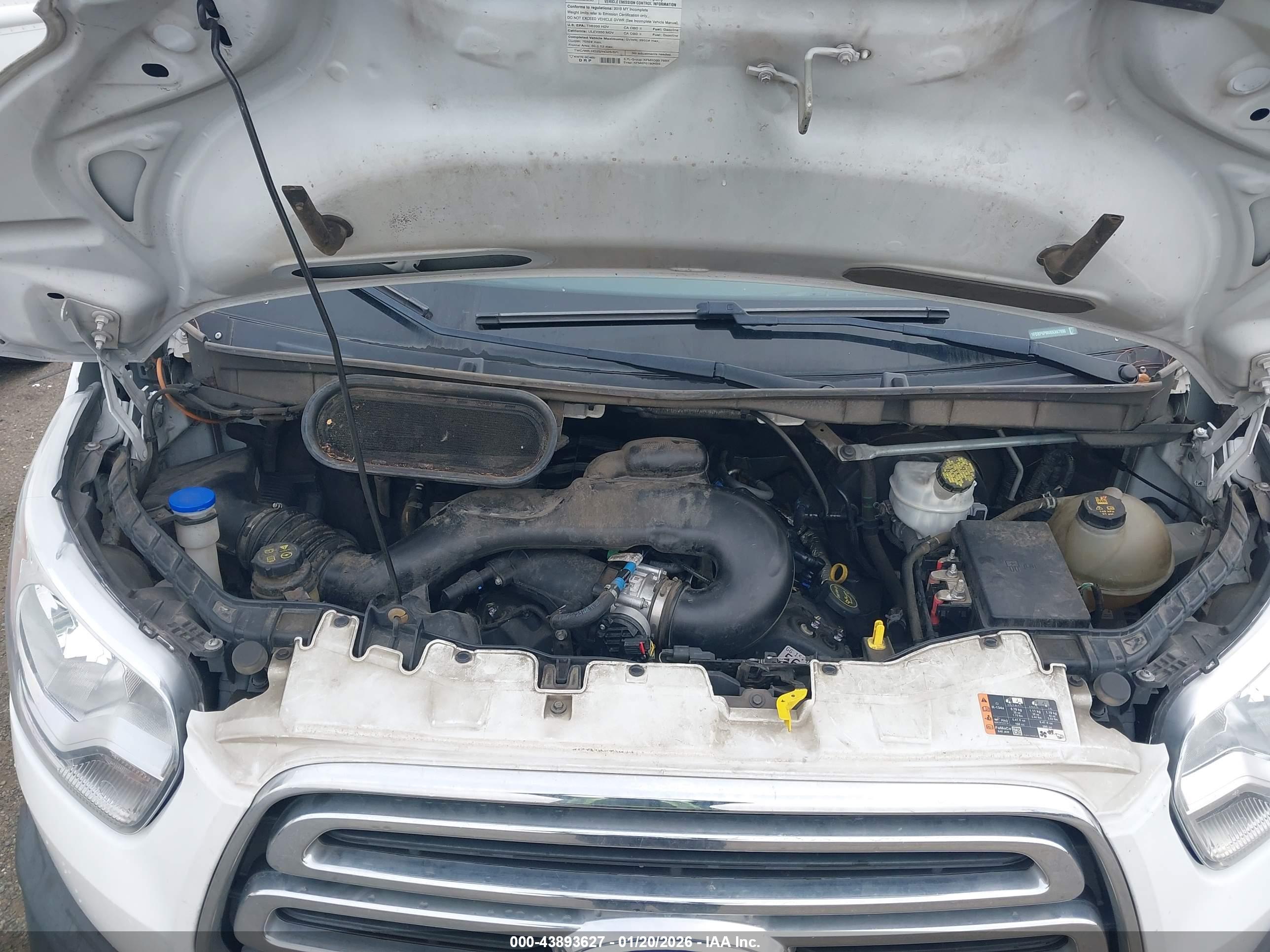 FORD TRANSIT-350 image 10