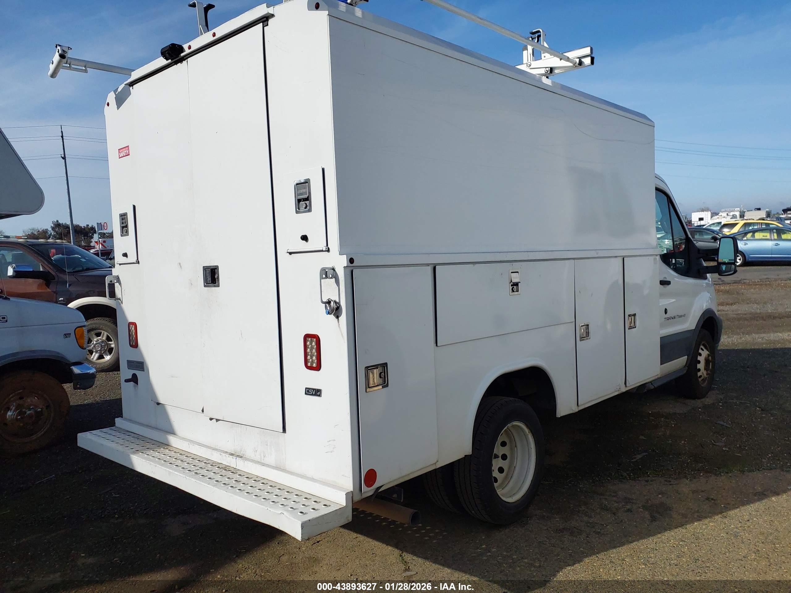FORD TRANSIT-350 image 4