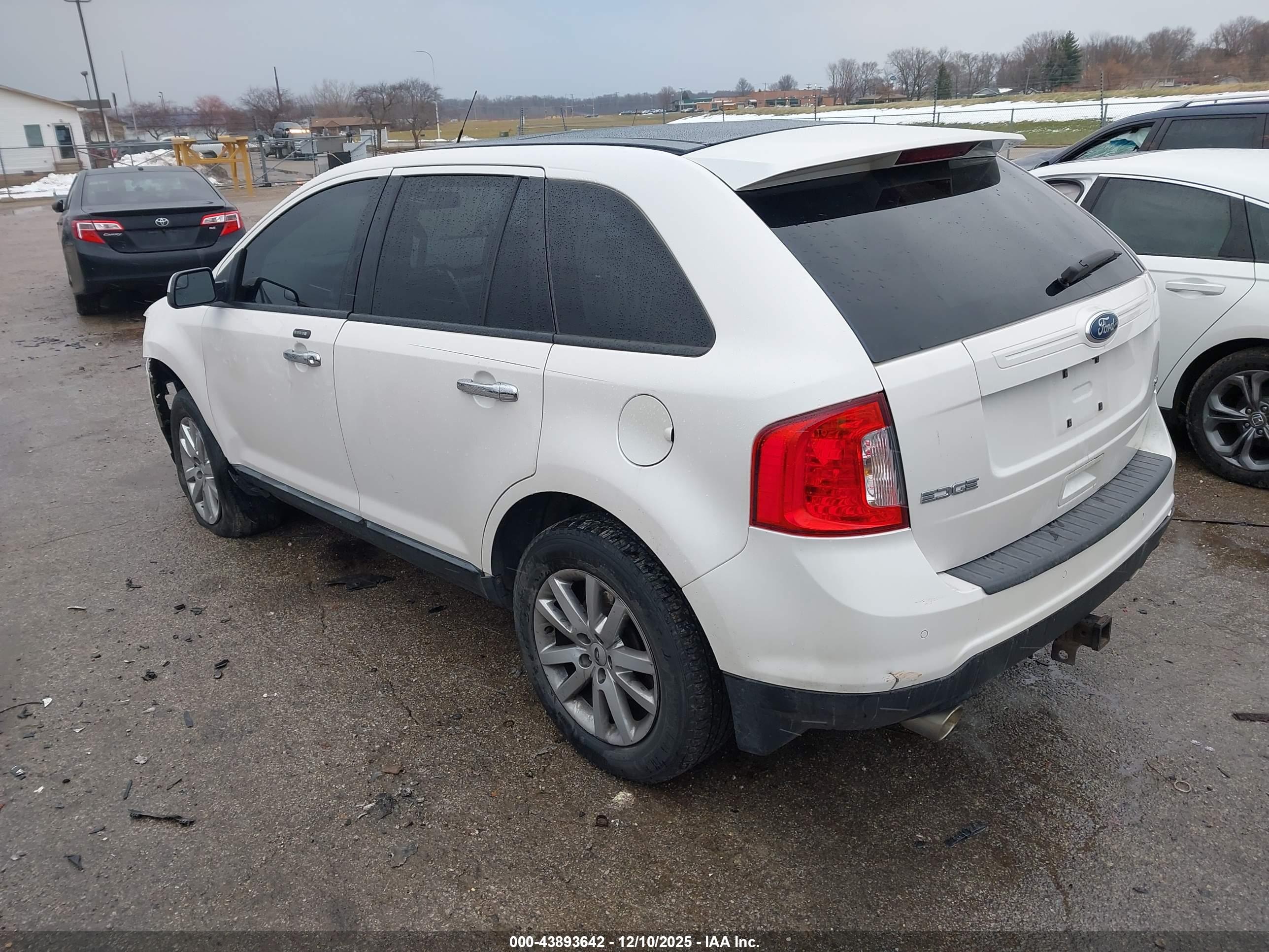 FORD EDGE image 3