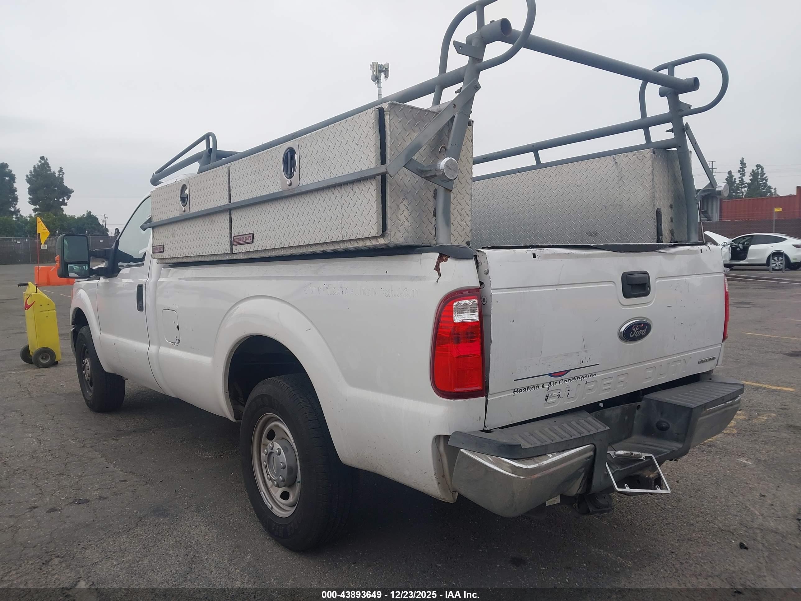 FORD F-250 image 3