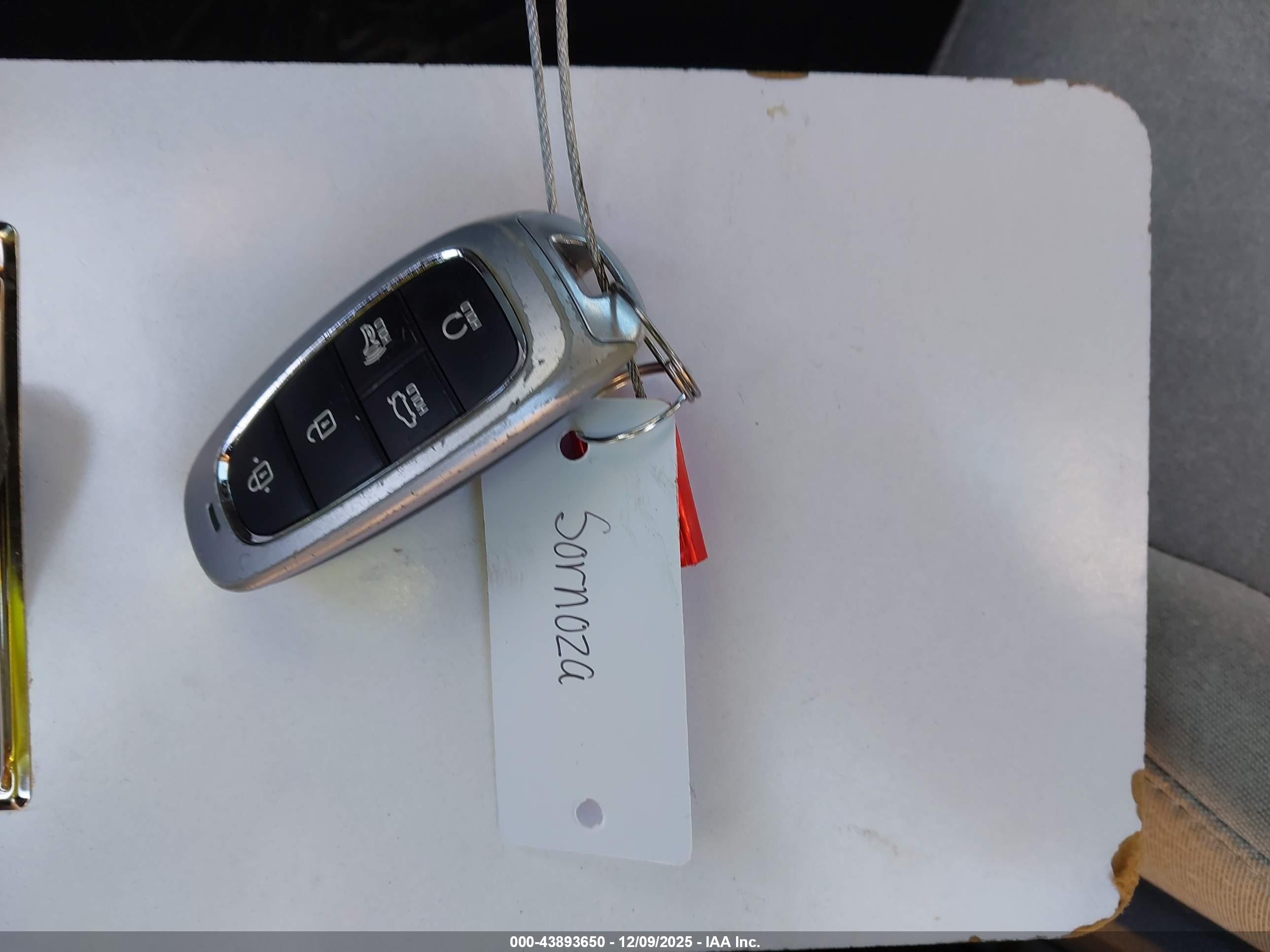 HYUNDAI SONATA image 11