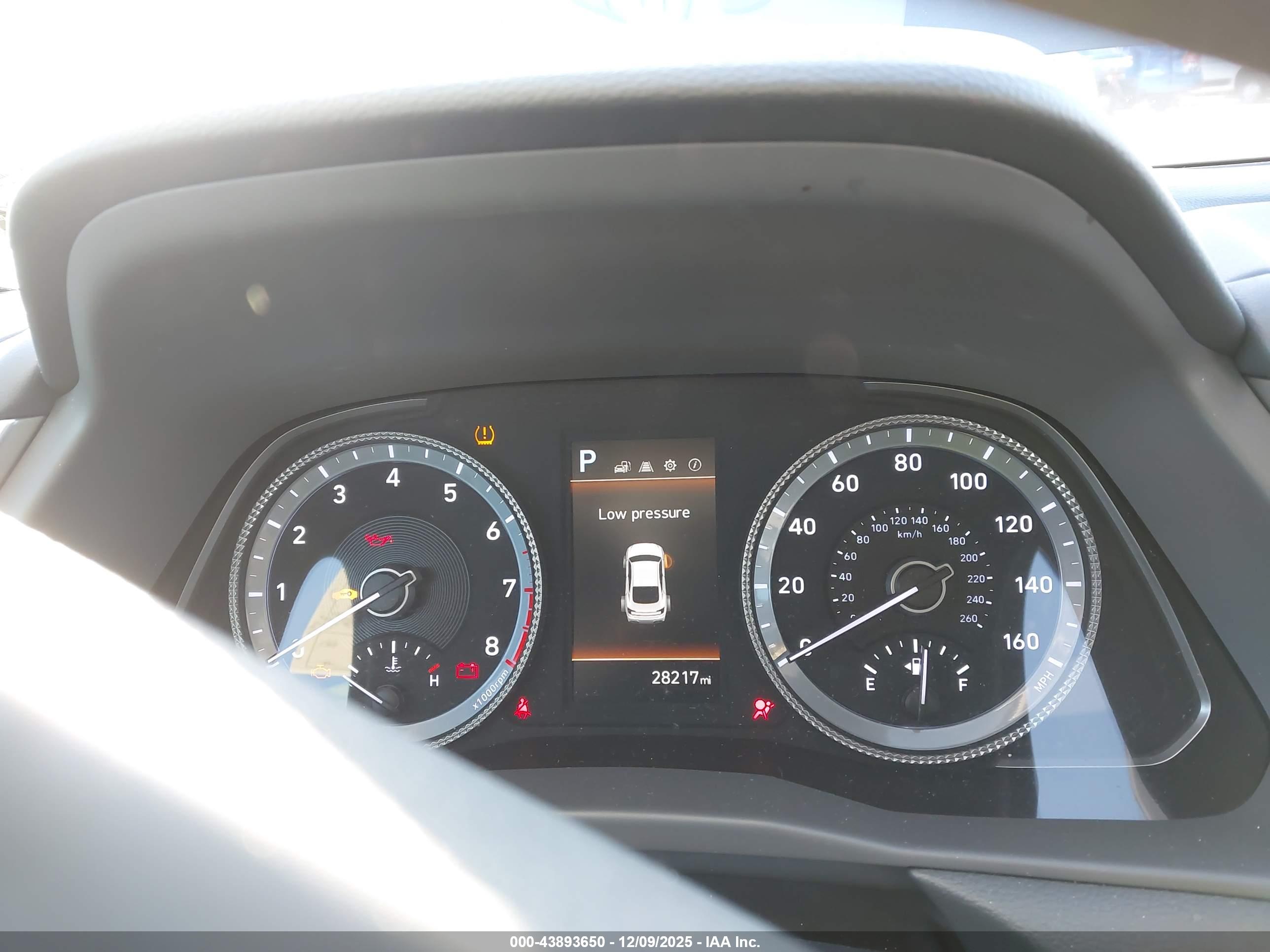 HYUNDAI SONATA image 7