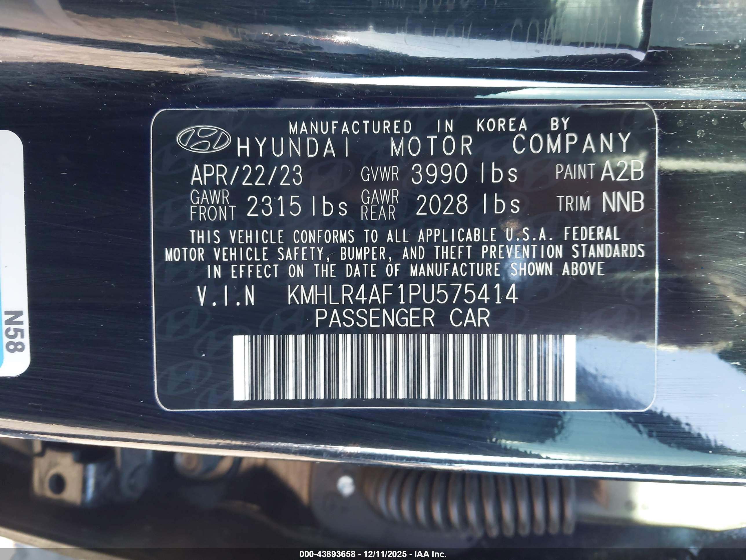 HYUNDAI ELANTRA image 9