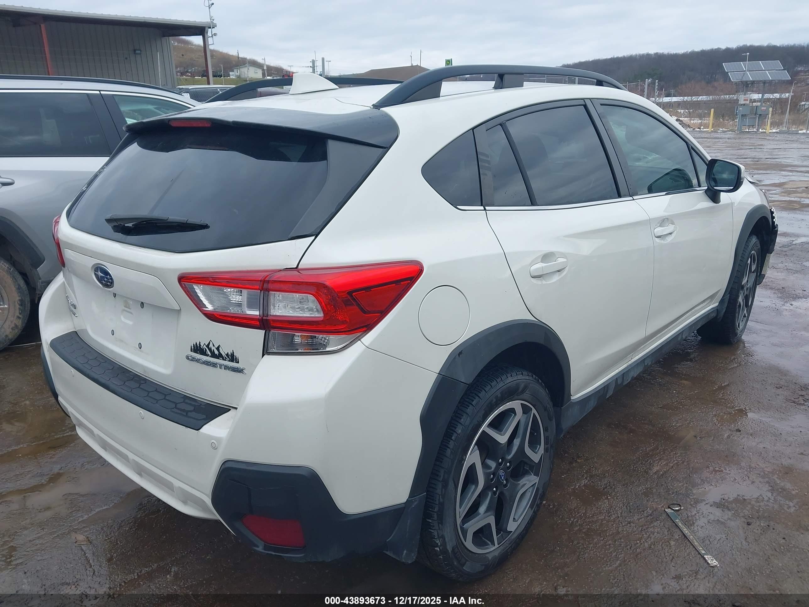 SUBARU CROSSTREK image 4