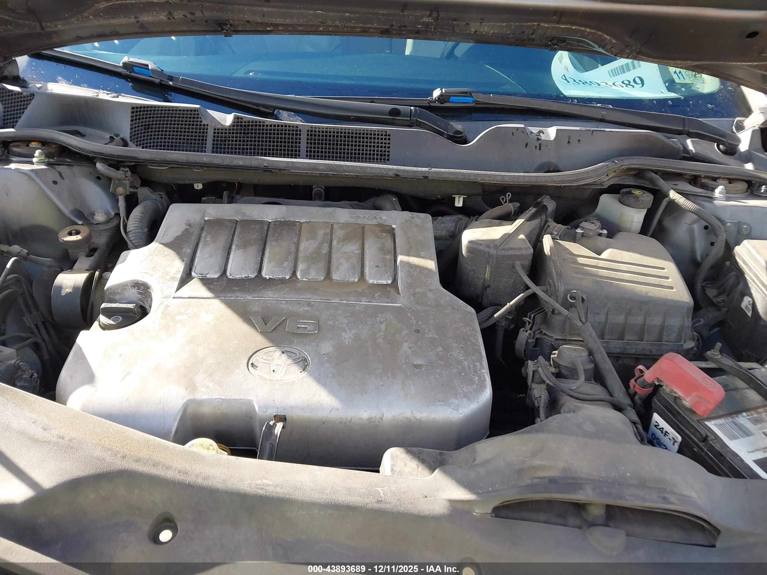 TOYOTA VENZA image 10