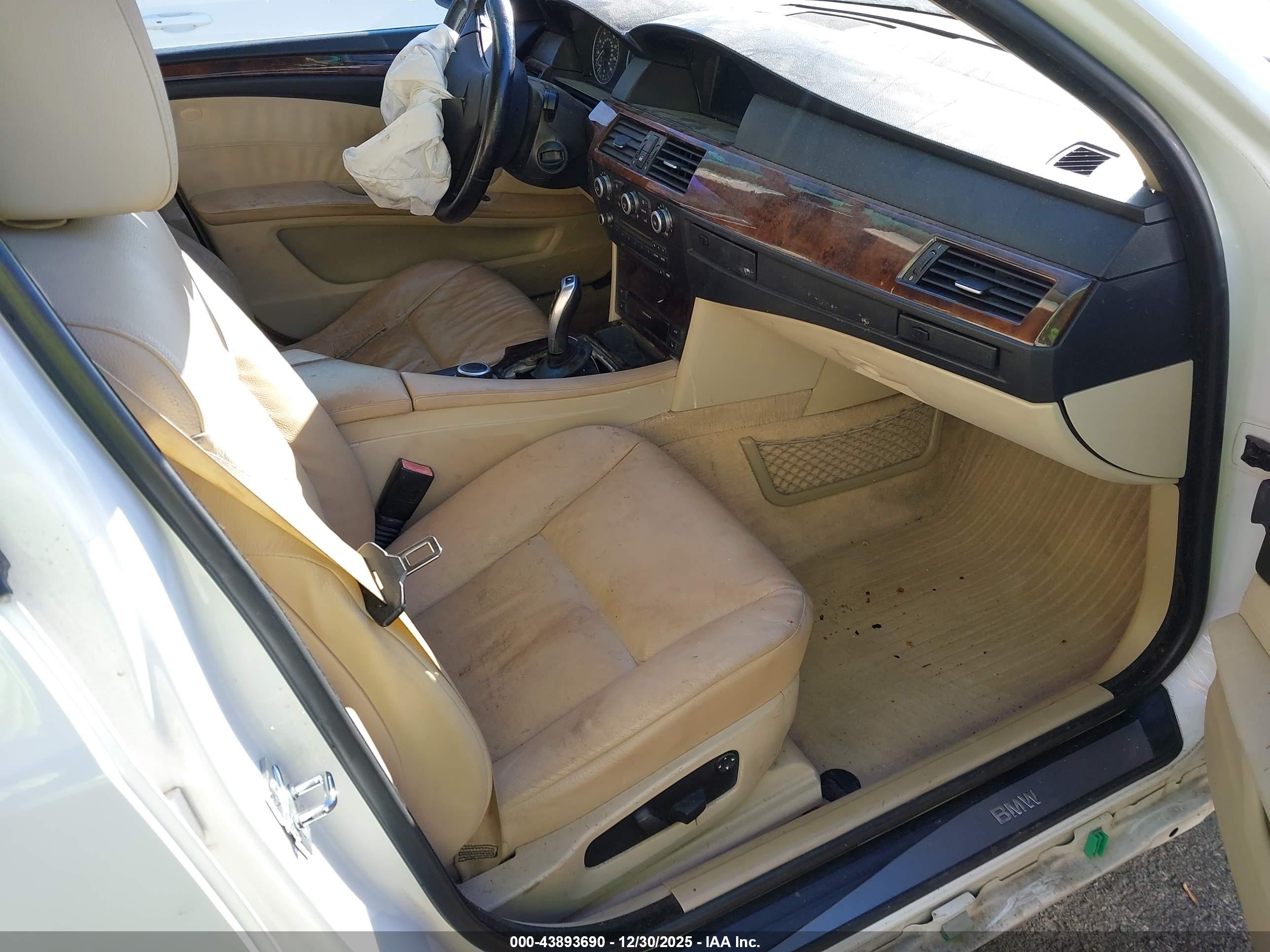 BMW 535XI image 5