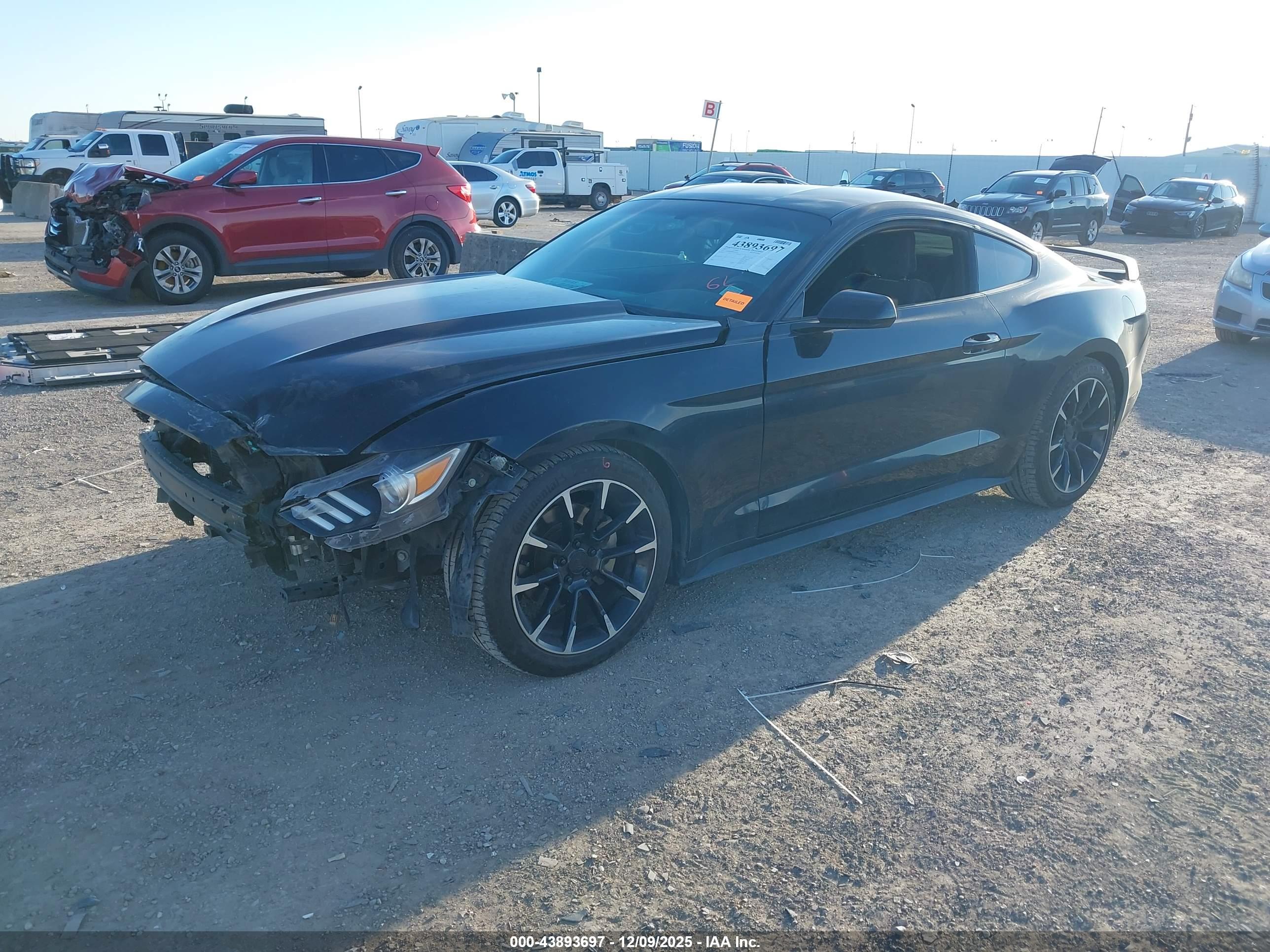 FORD MUSTANG image 2