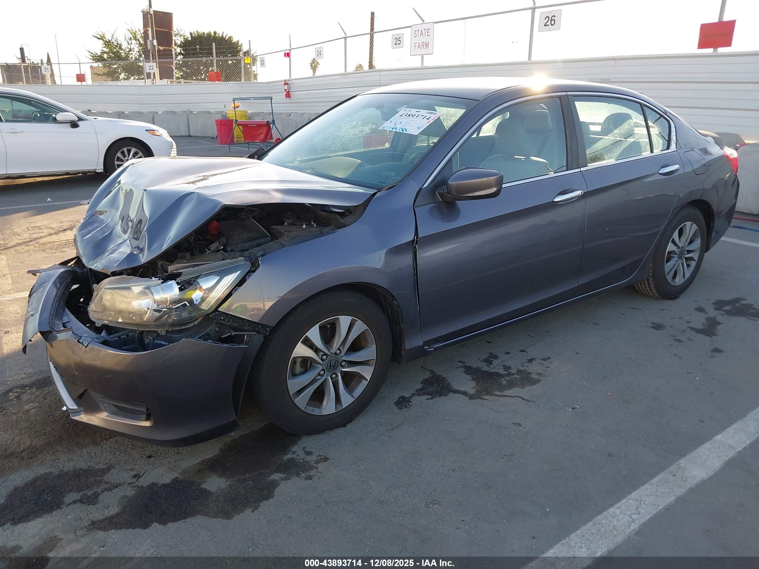 HONDA ACCORD image 2