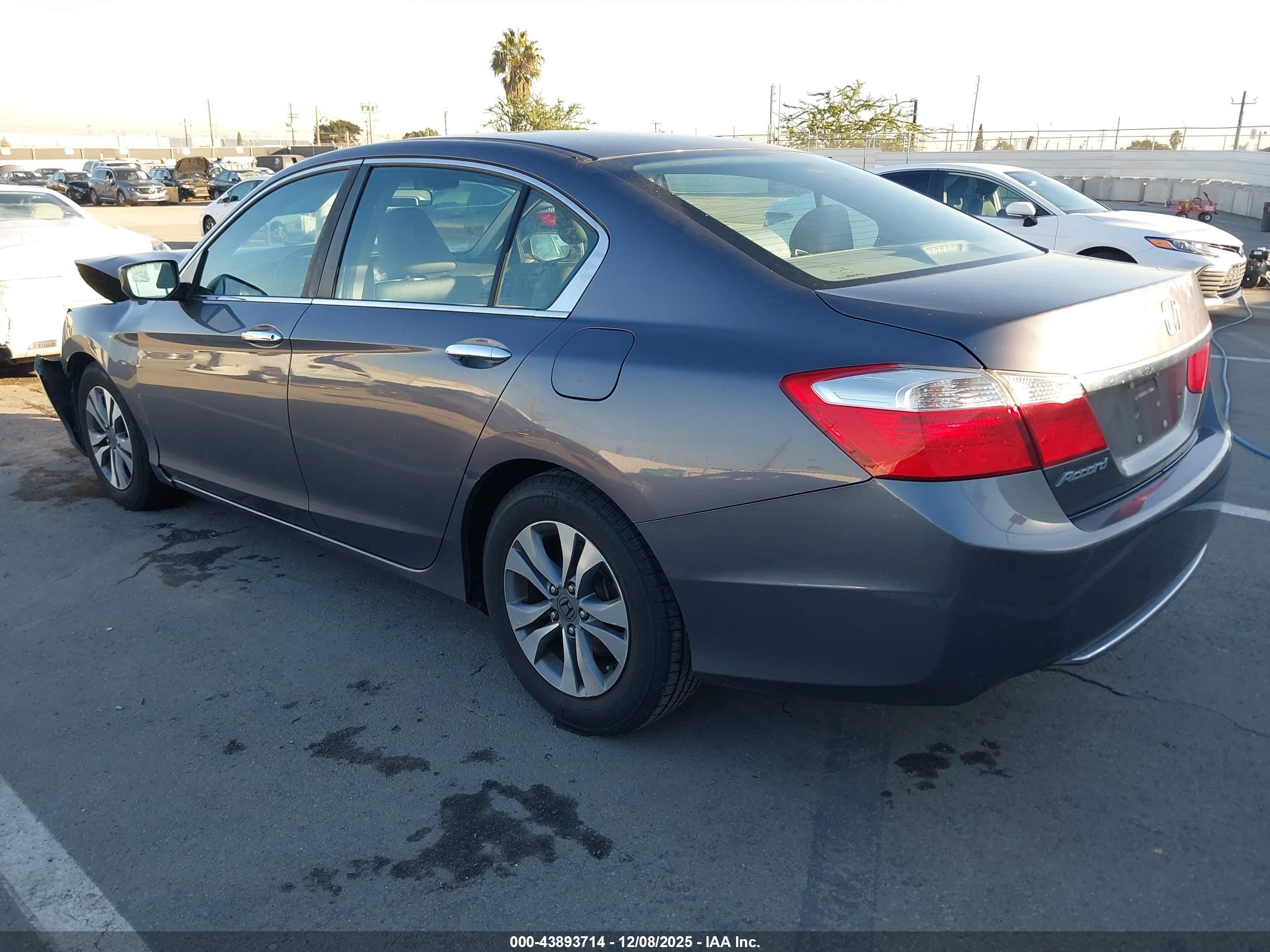 HONDA ACCORD image 3