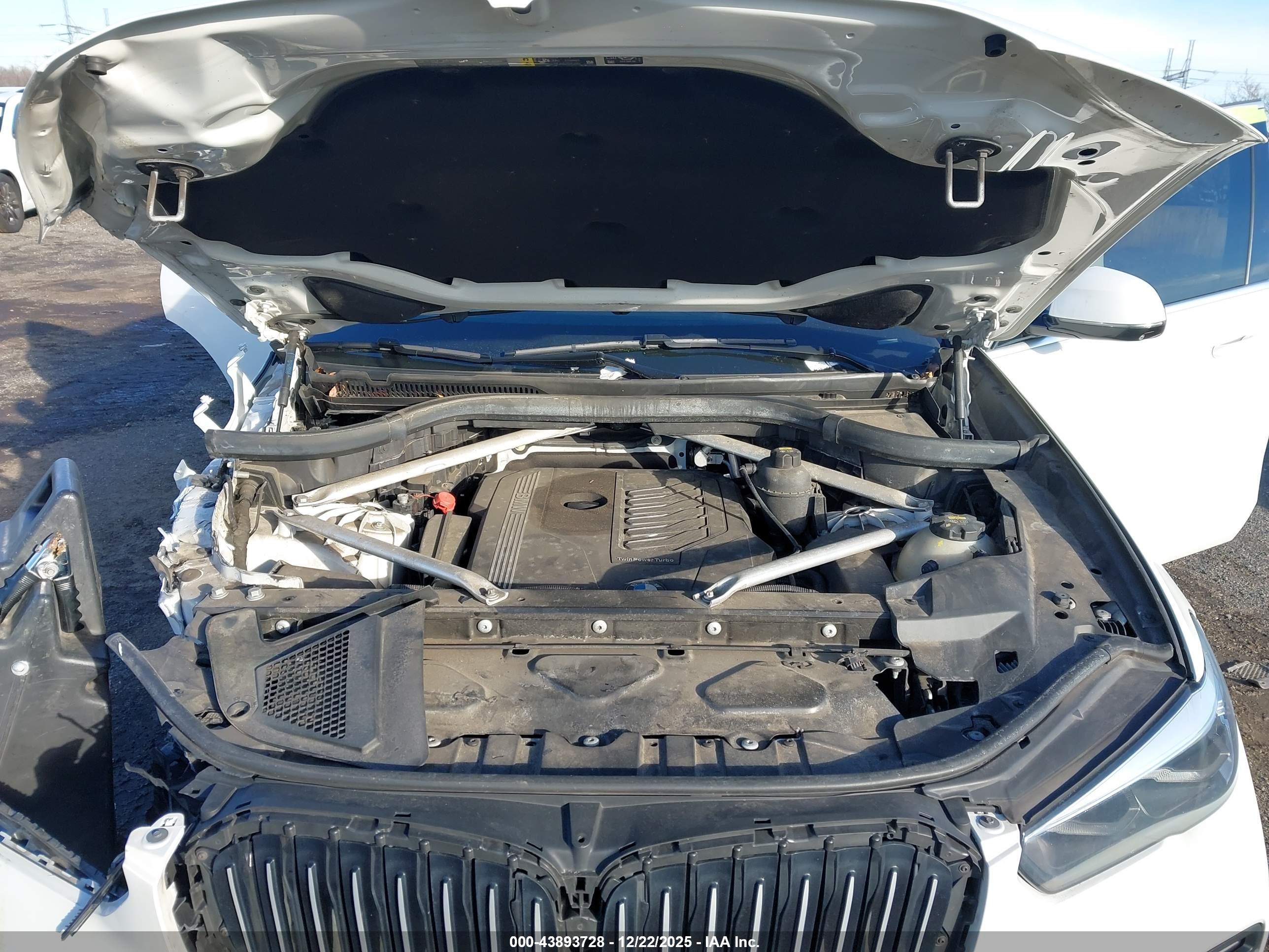 BMW X5 image 10