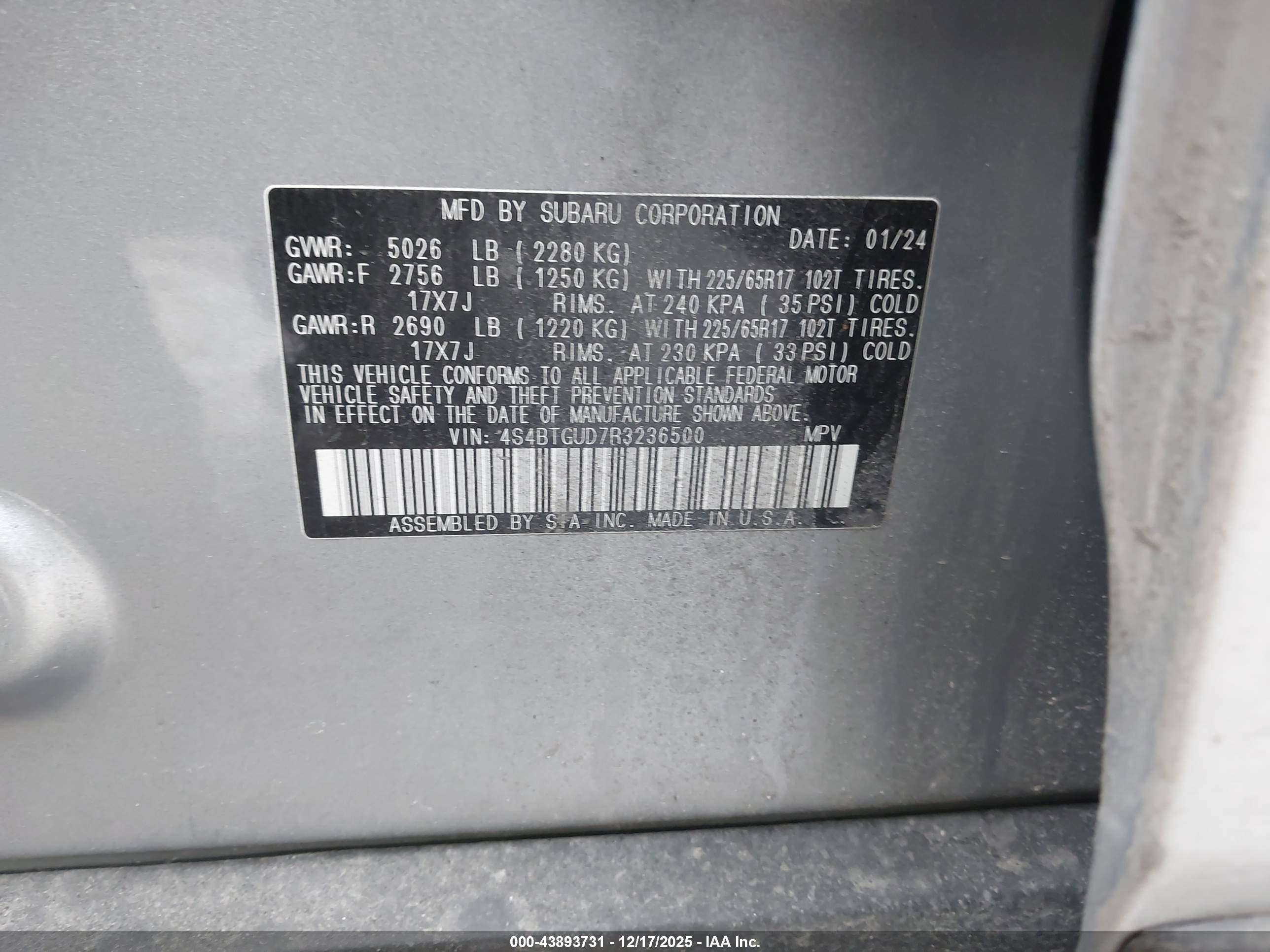 SUBARU OUTBACK image 9