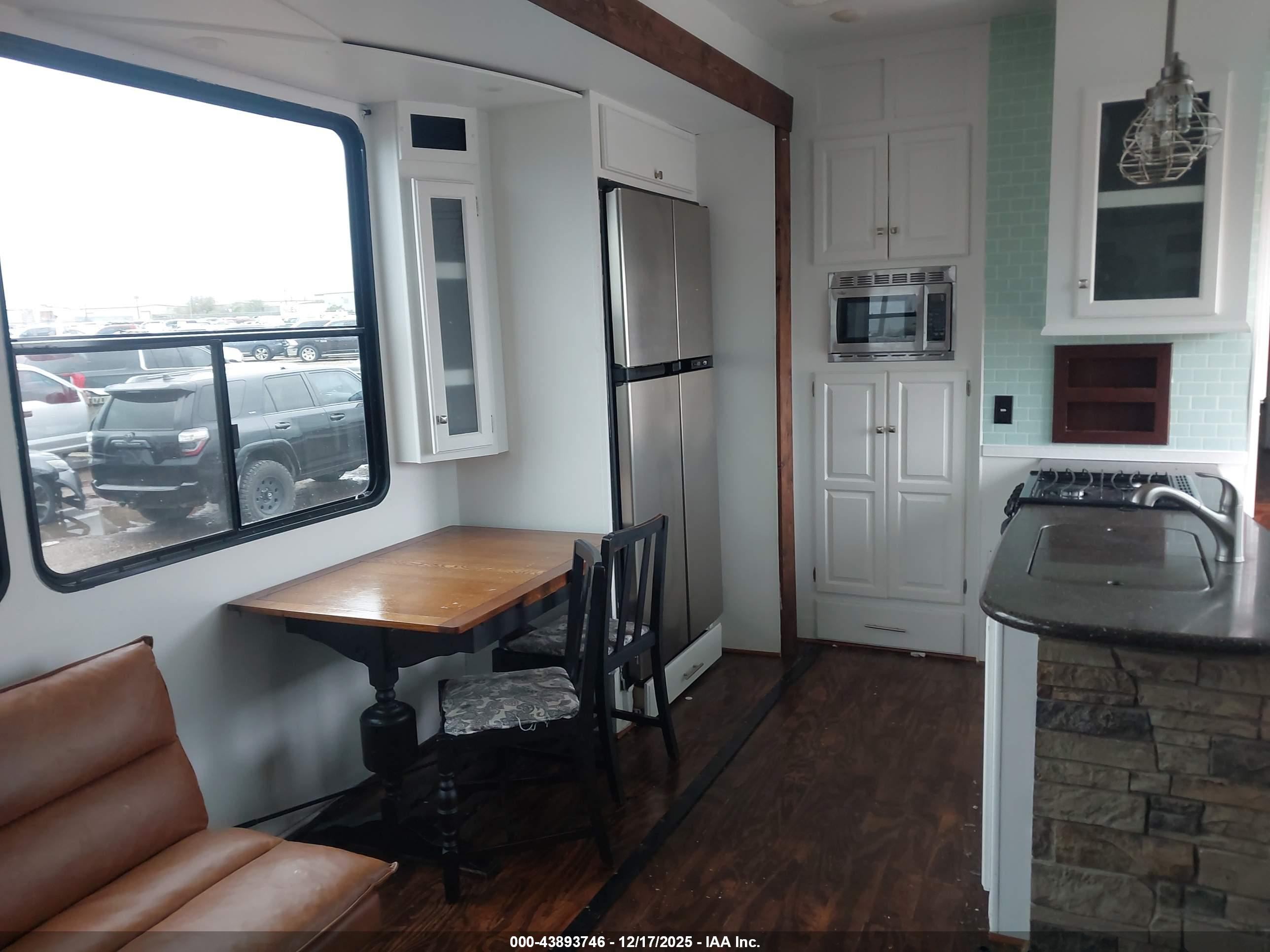 HEARTLAND ROAD image 8