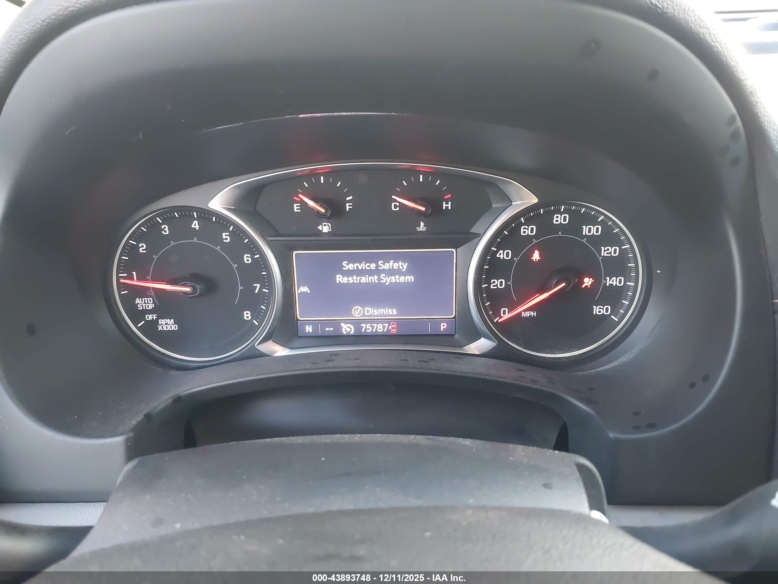 GMC TERRAIN image 7