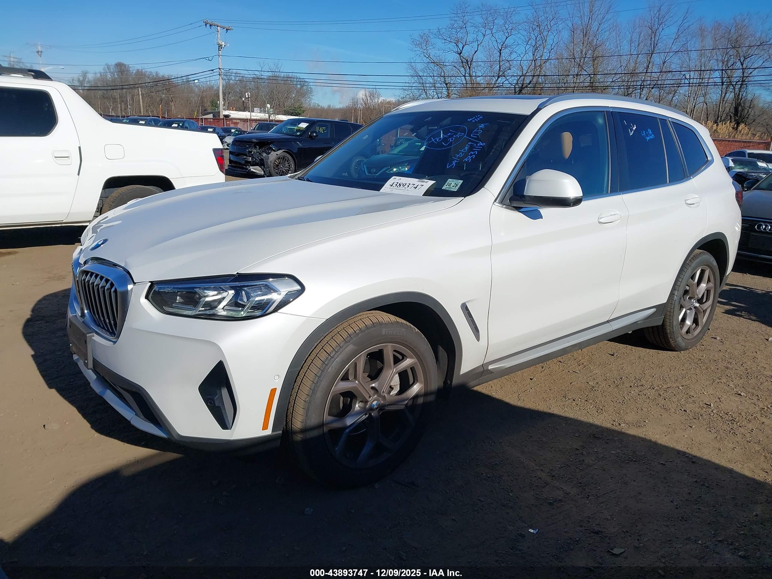 BMW X3 image 2