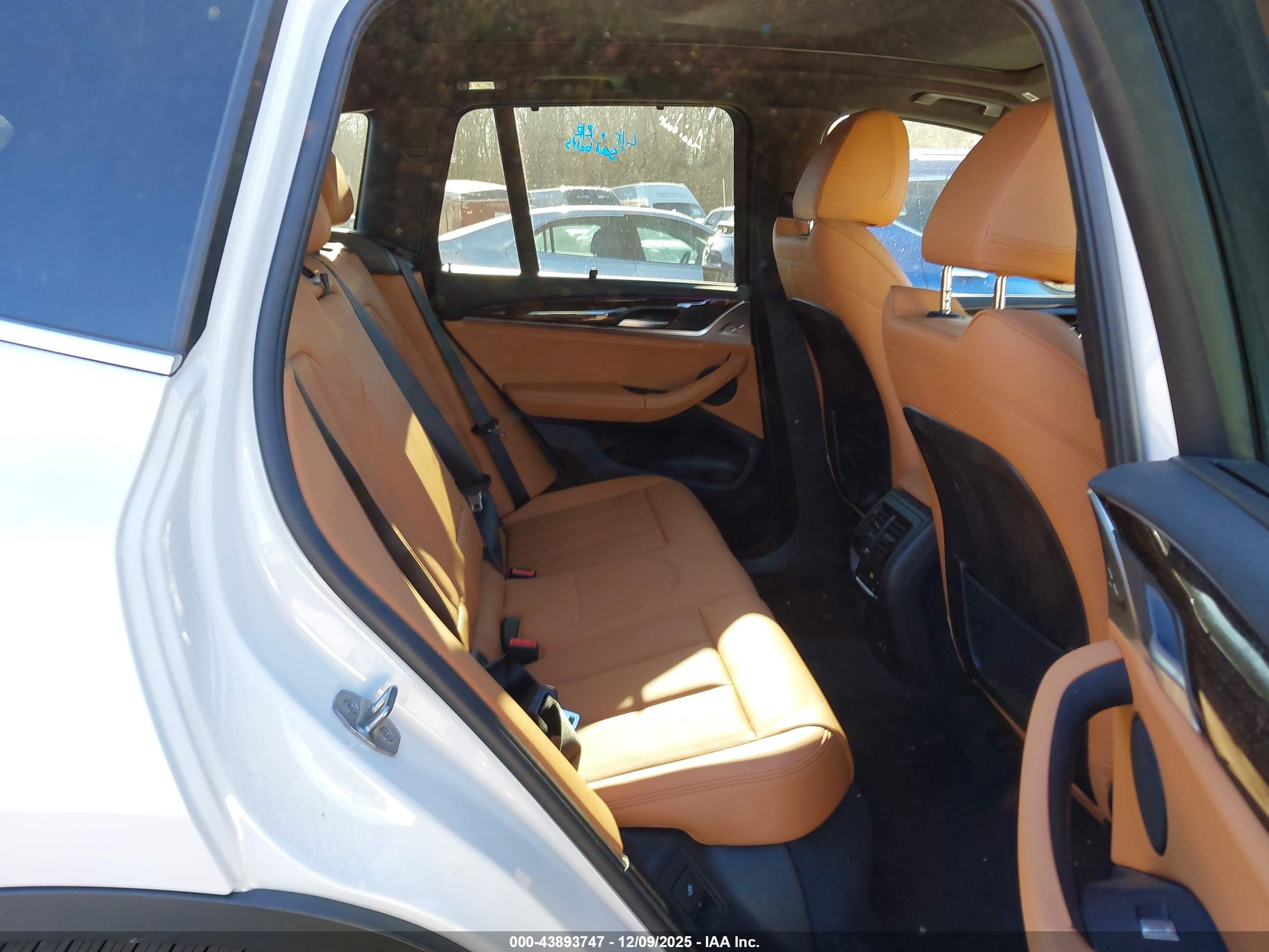 BMW X3 image 8
