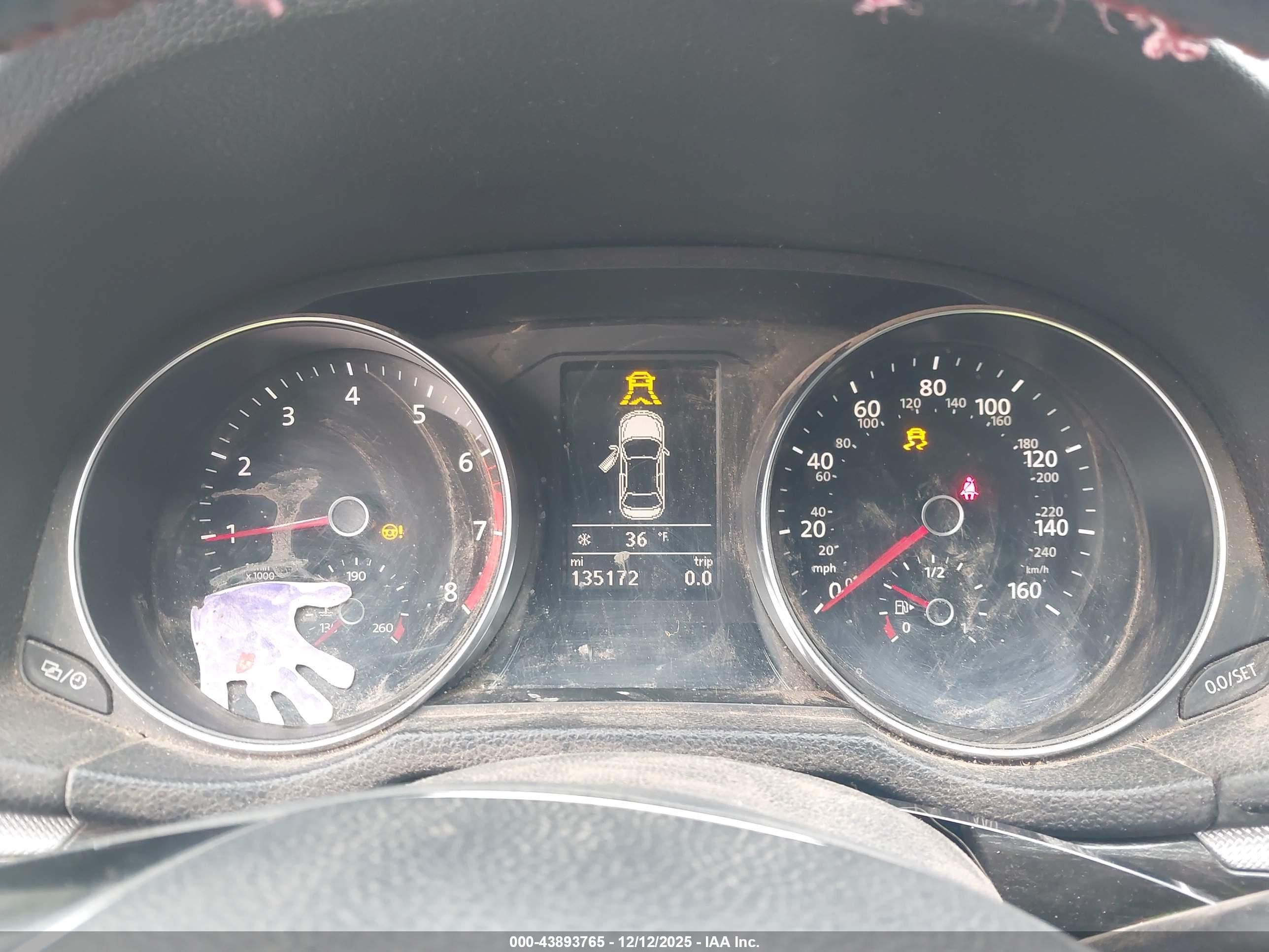 VOLKSWAGEN PASSAT image 7