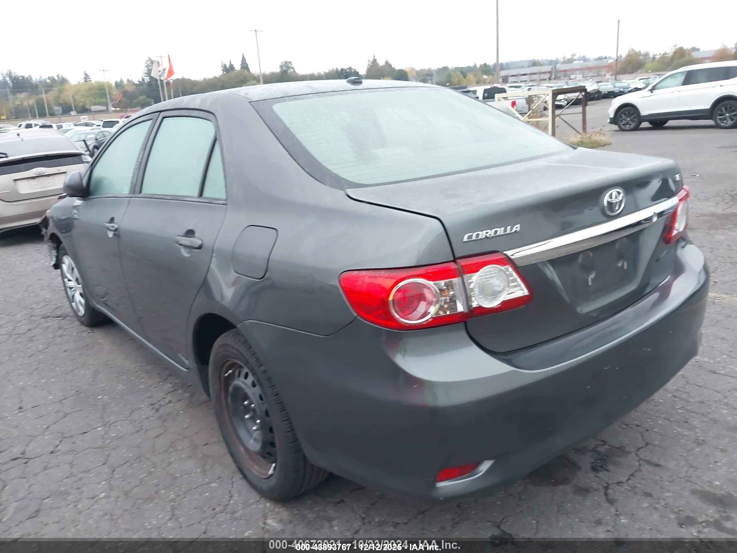 TOYOTA COROLLA image 3