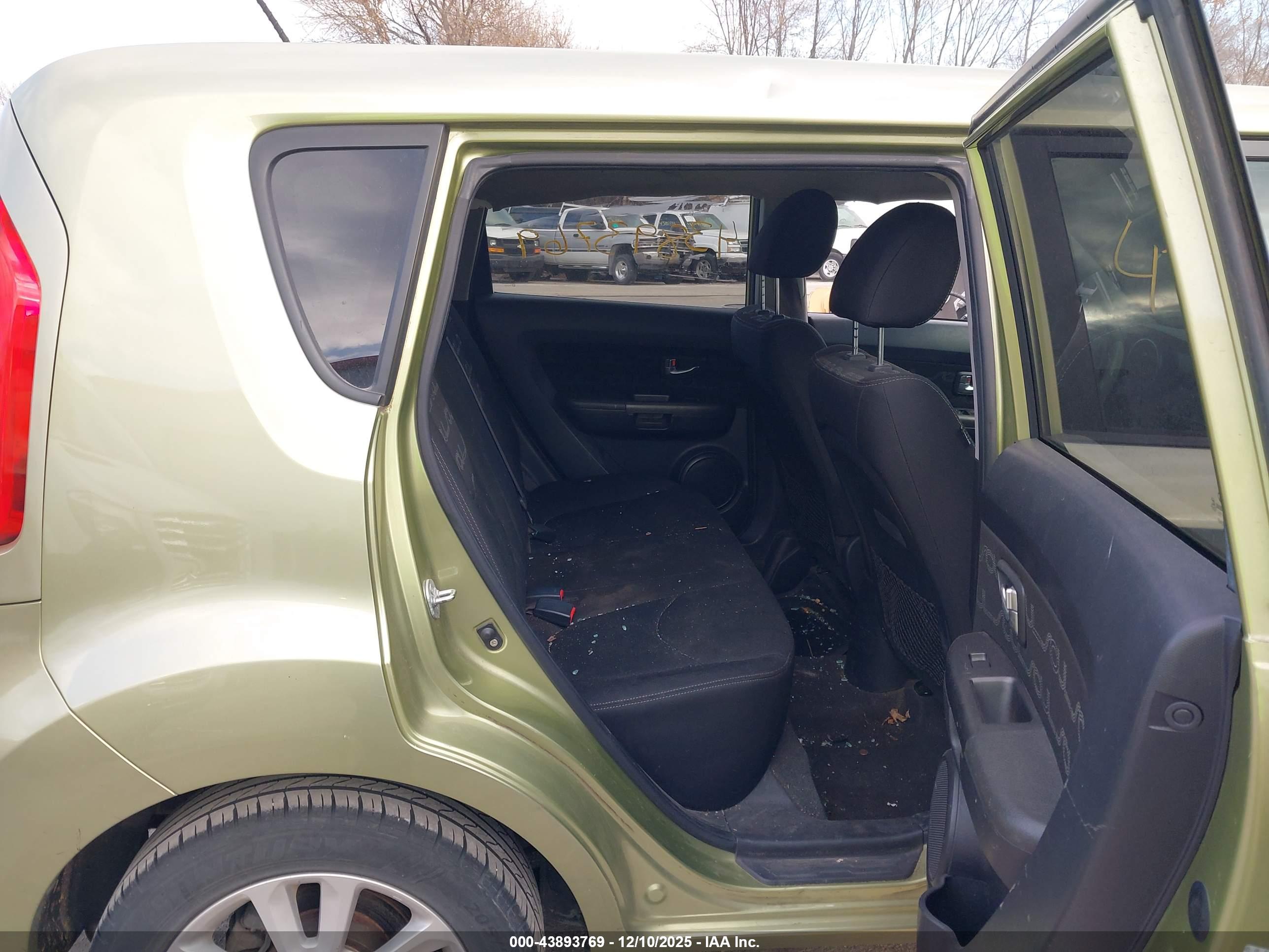 KIA SOUL image 8