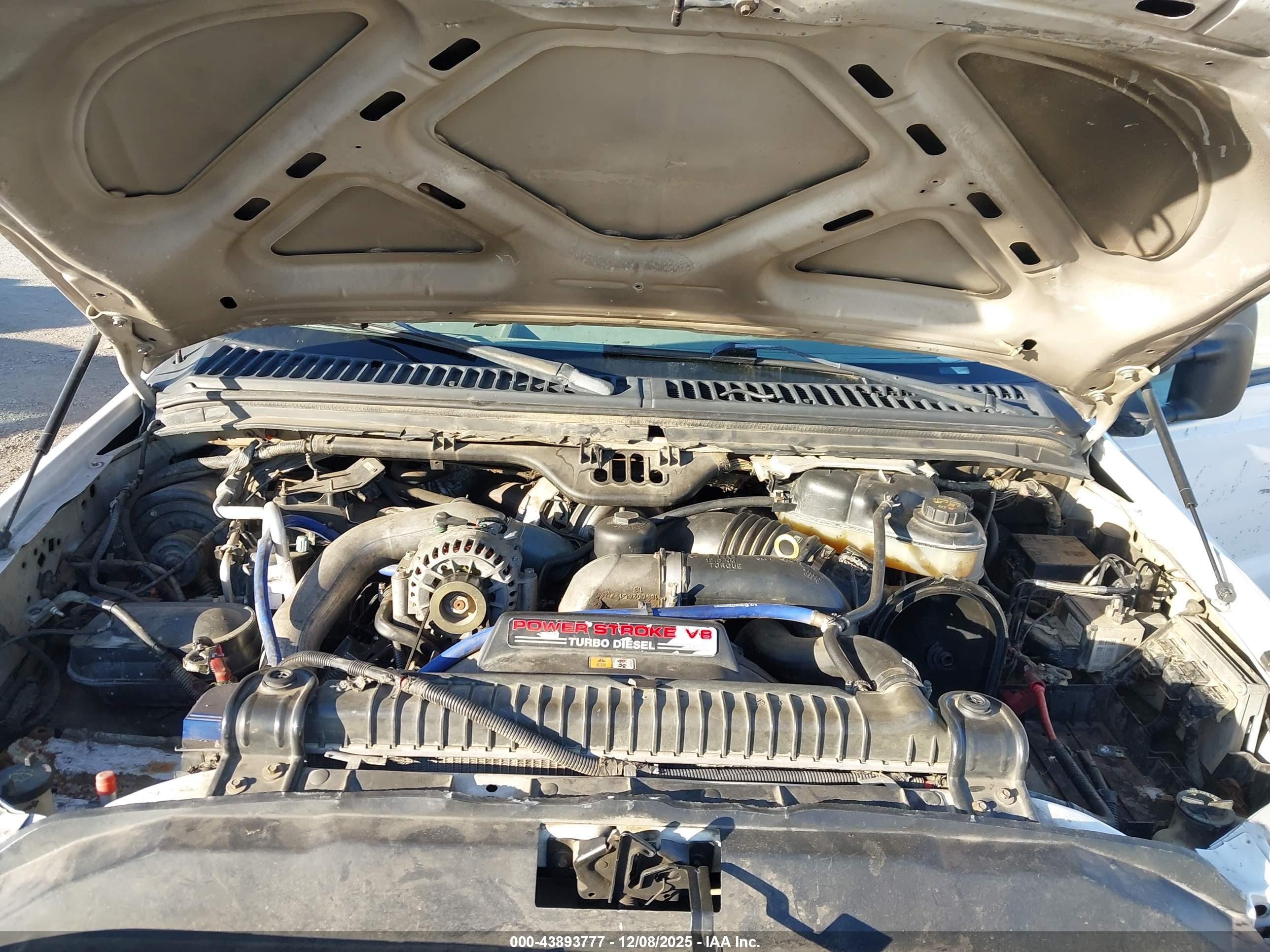 FORD F-250 image 10