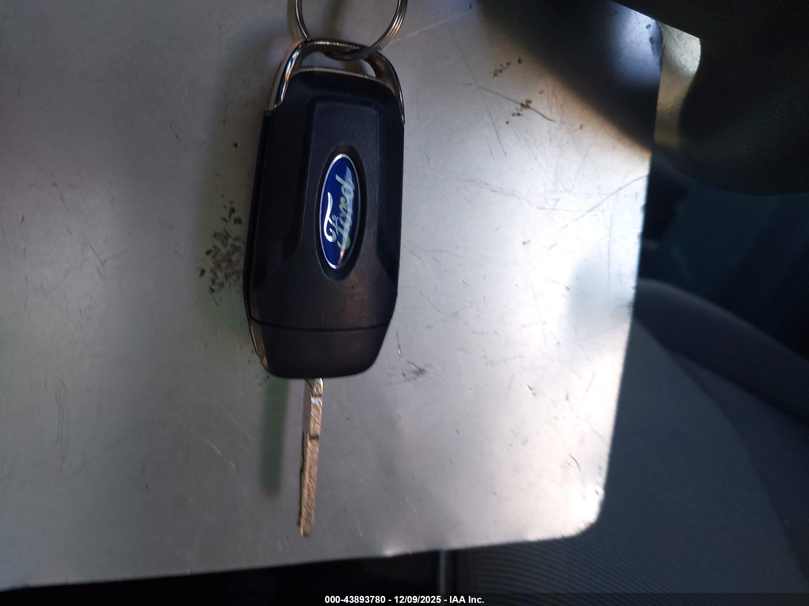 FORD MAVERICK image 11