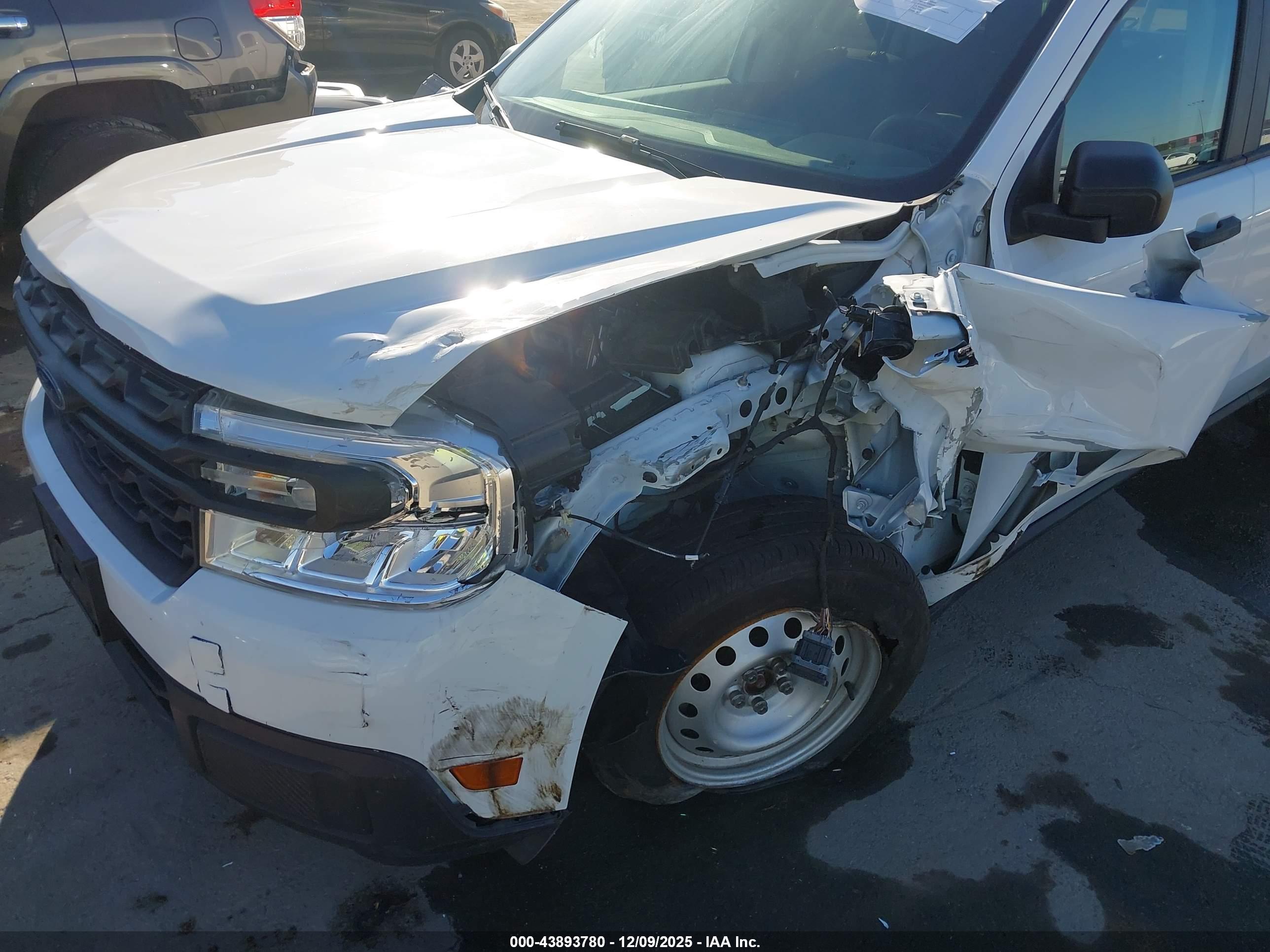 FORD MAVERICK image 6