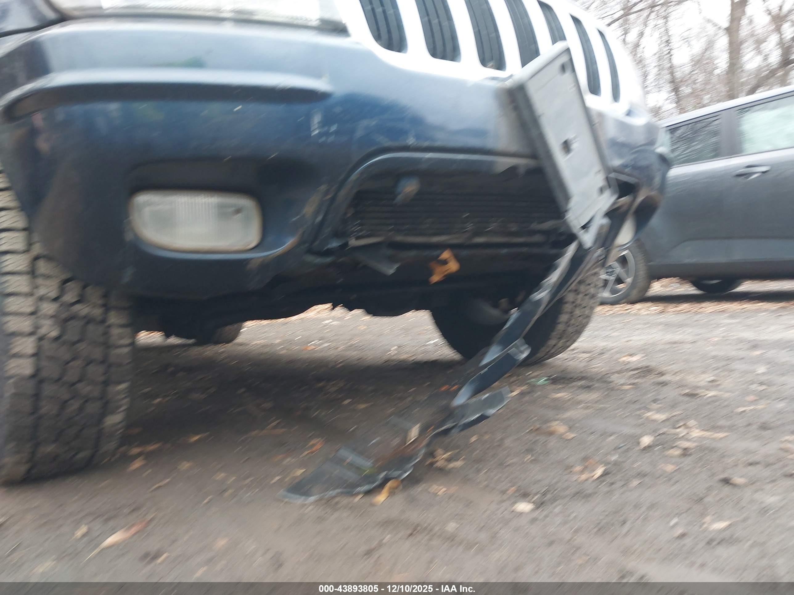 JEEP GRAND image 6