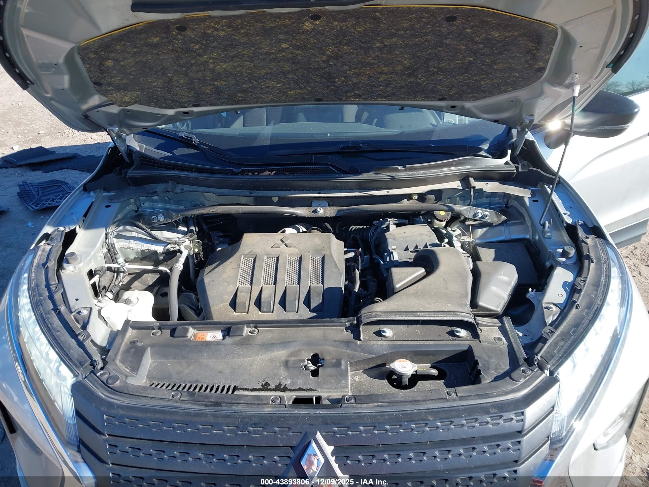 MITSUBISHI ECLIPSE image 10
