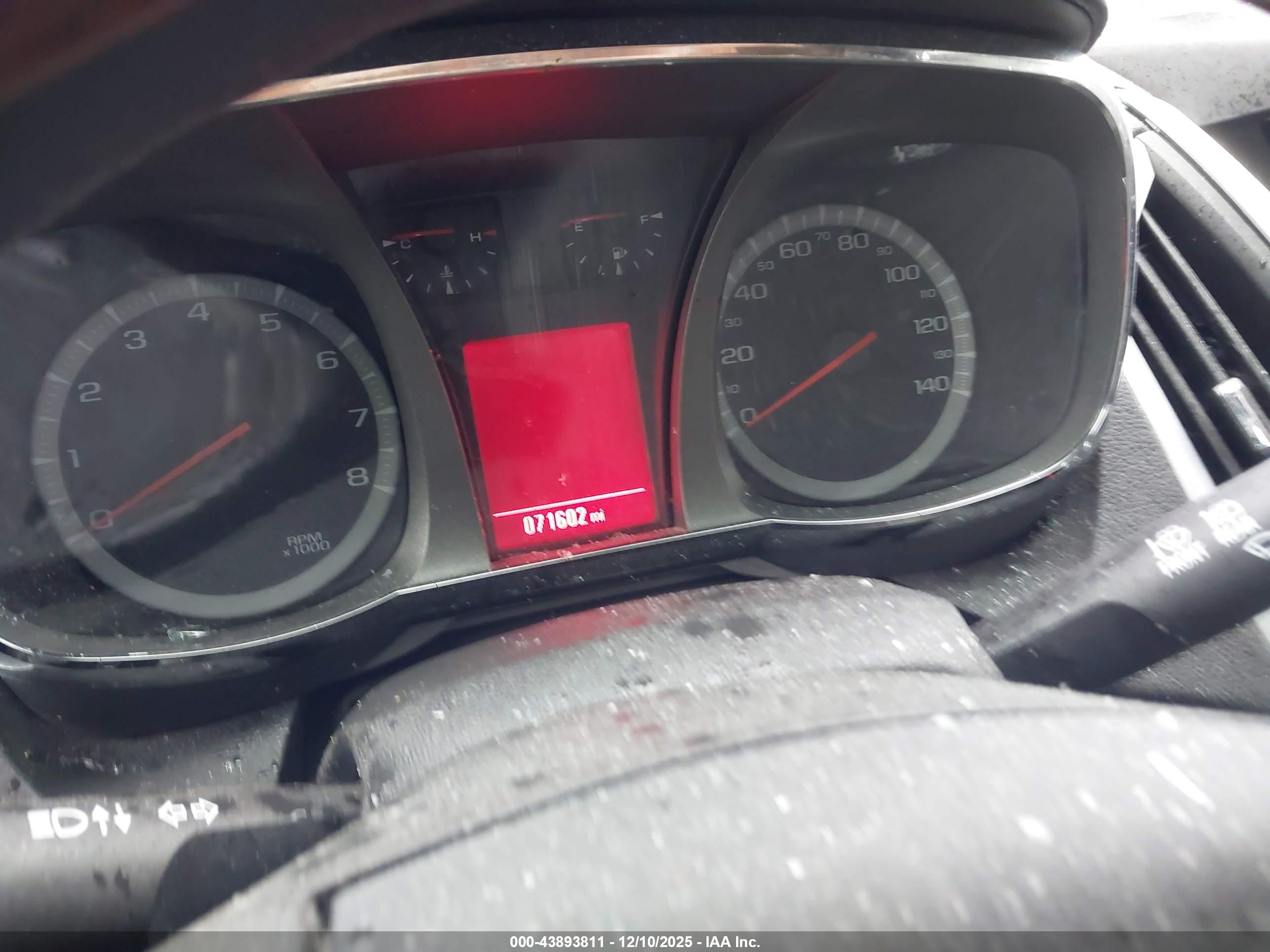 GMC TERRAIN image 7