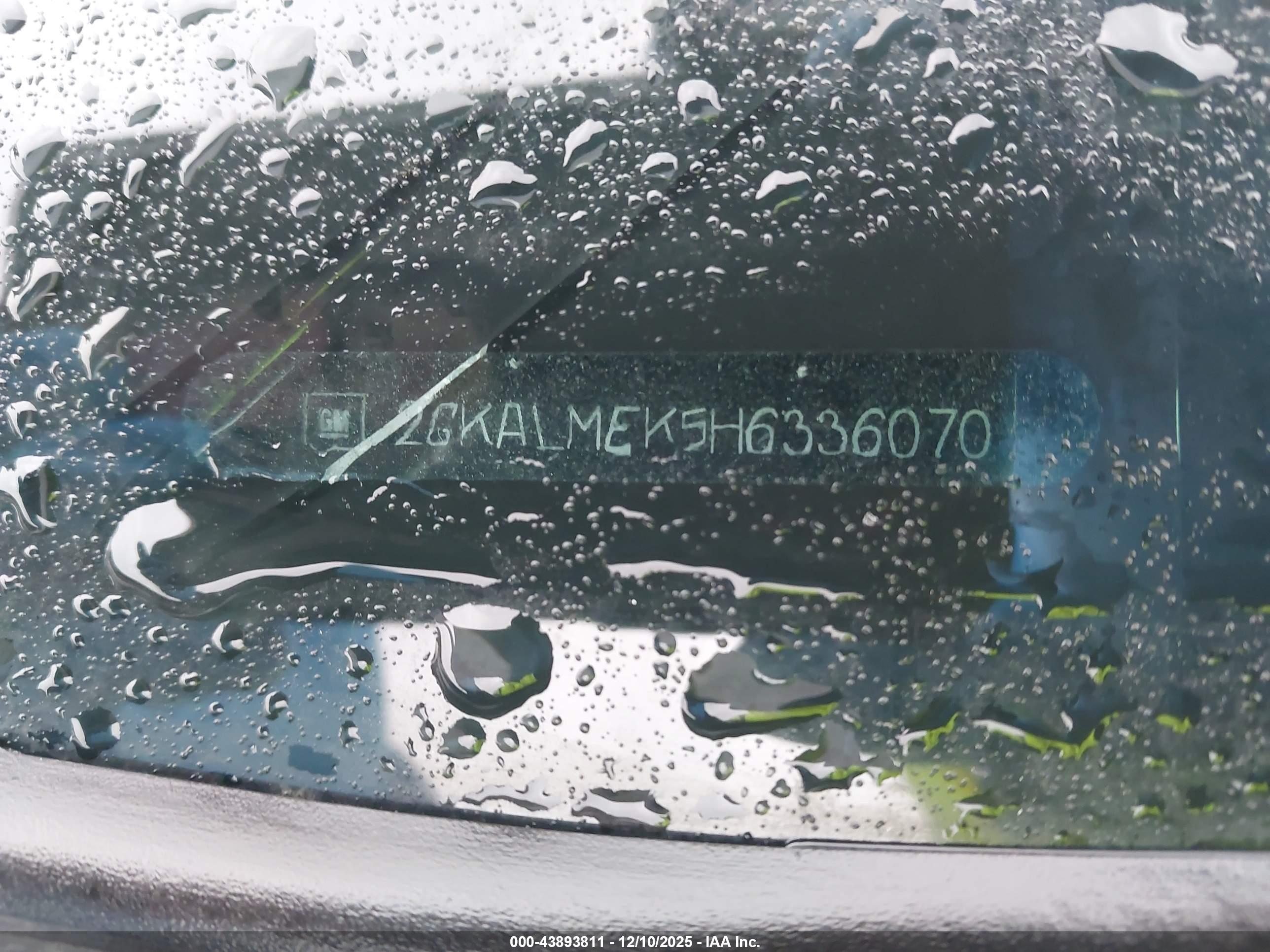 GMC TERRAIN image 9