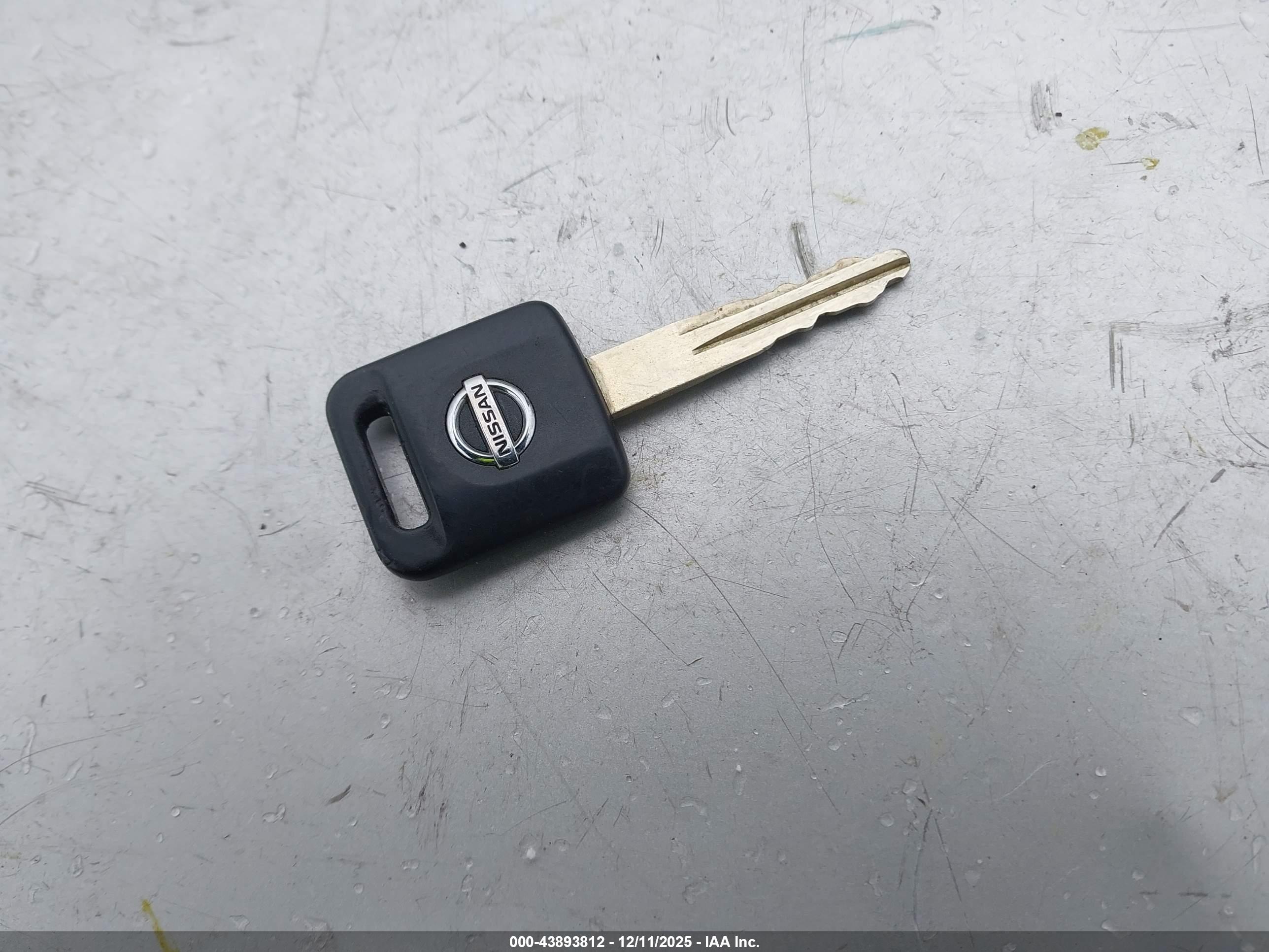 NISSAN XTERRA image 11