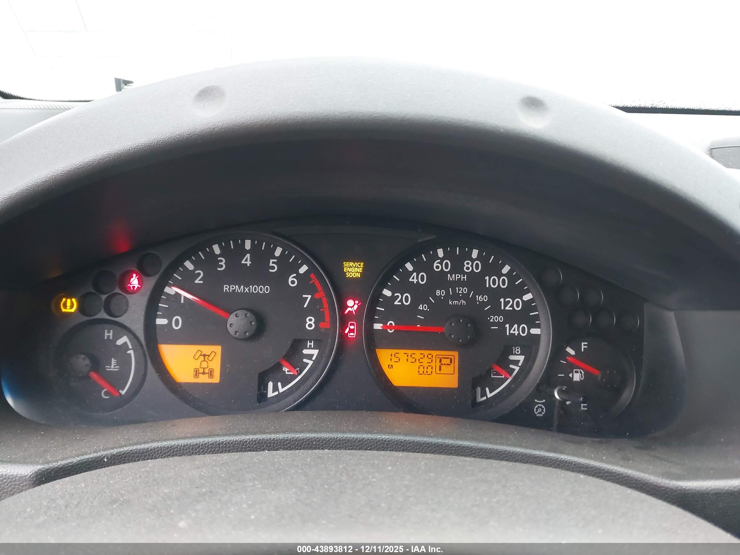 NISSAN XTERRA image 7