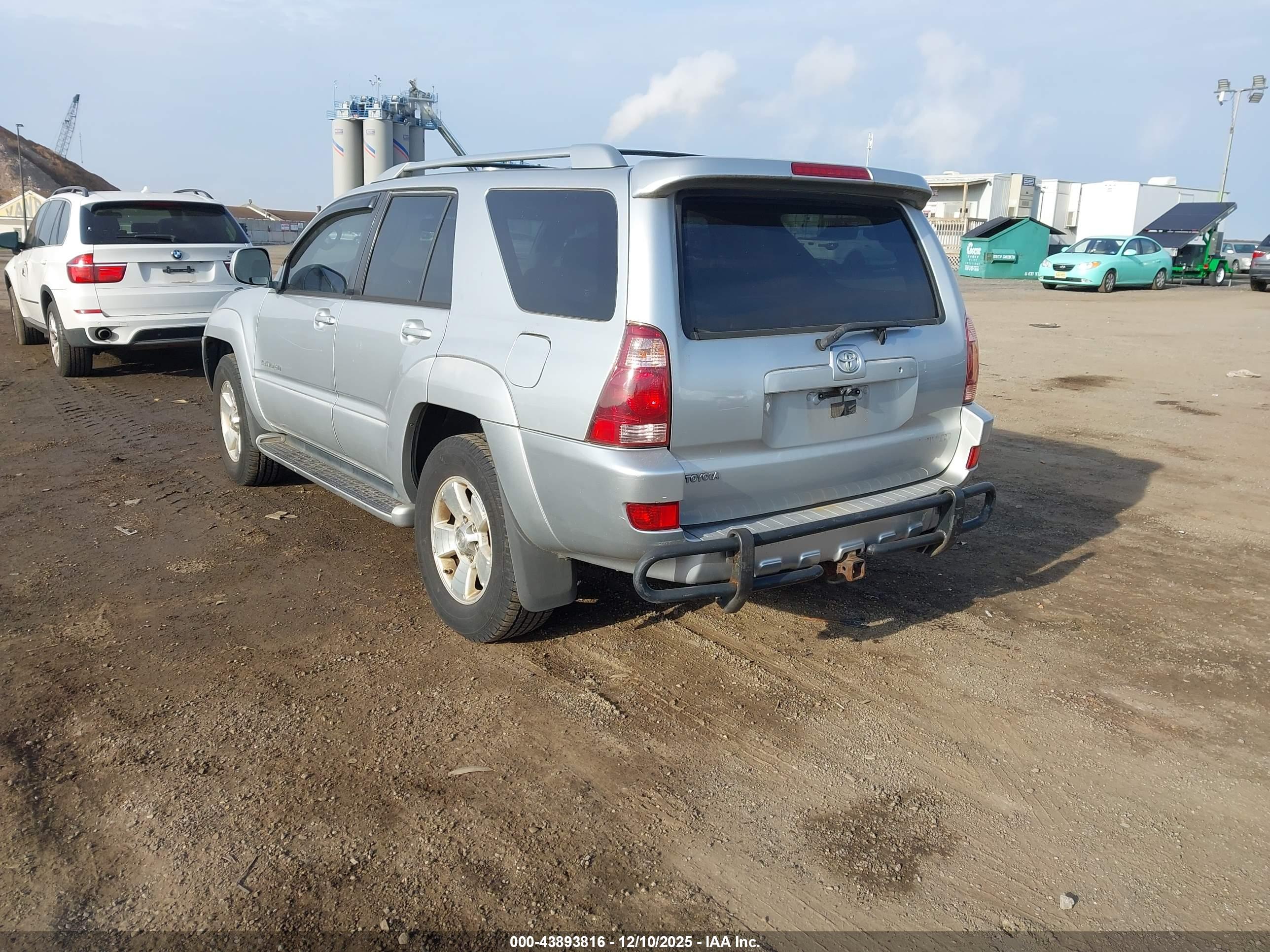 TOYOTA 4RUNNER image 3