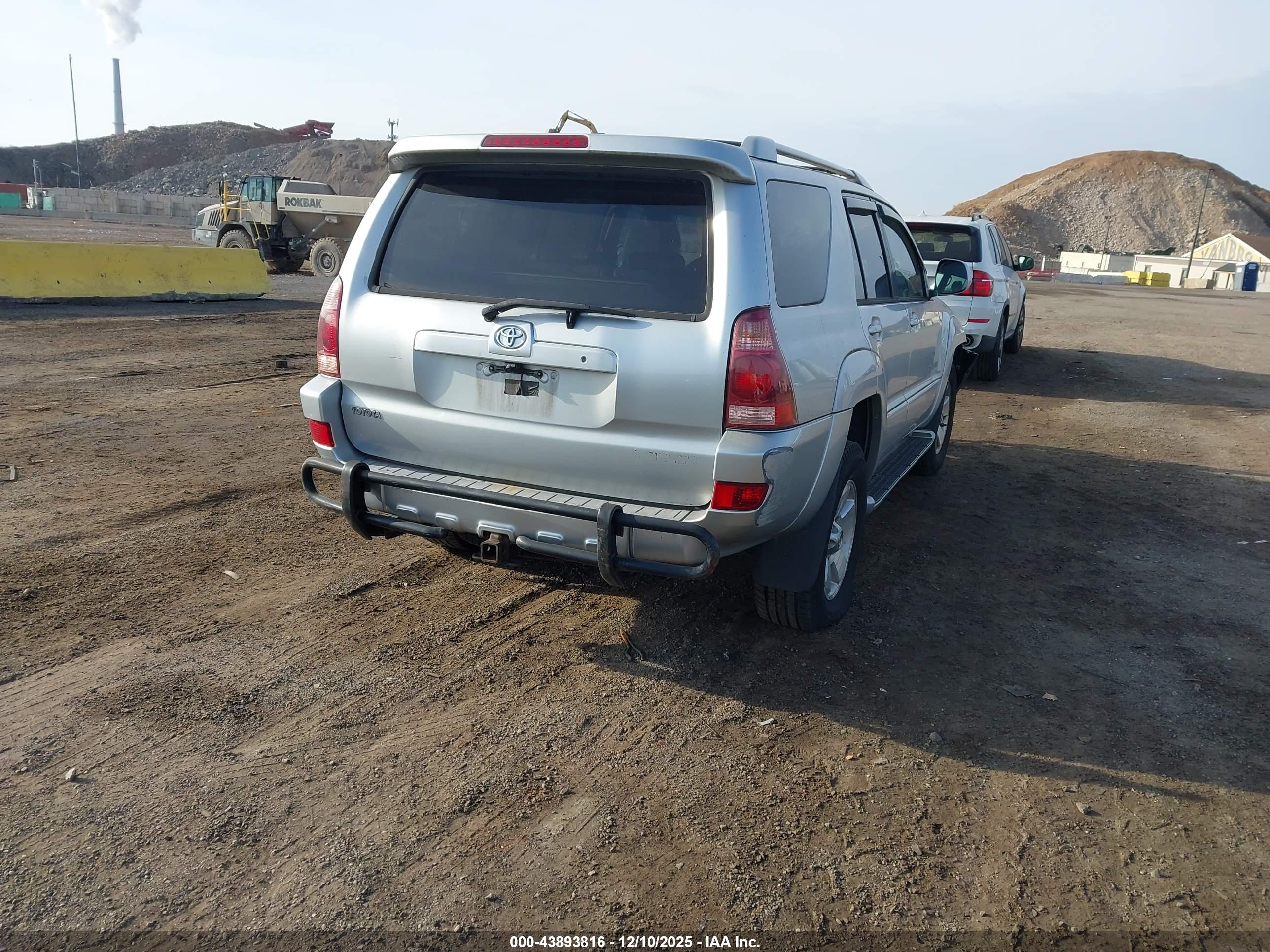 TOYOTA 4RUNNER image 4