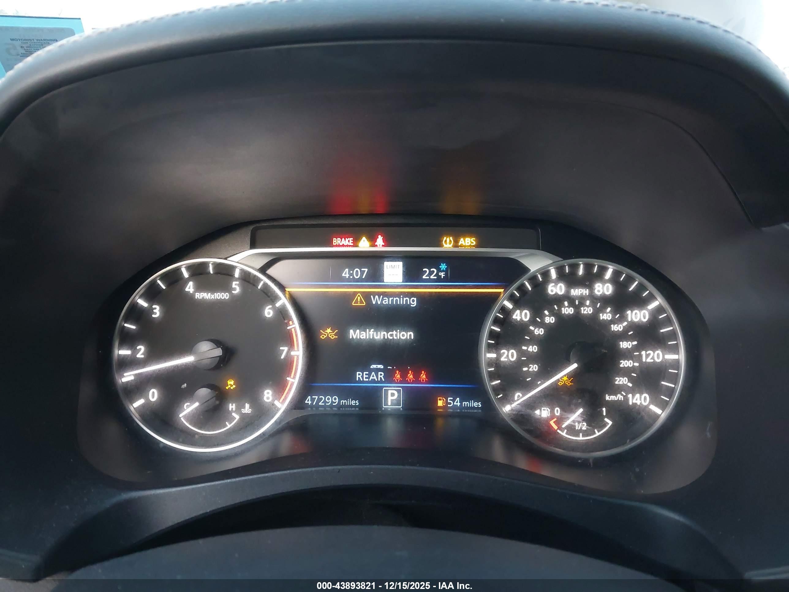 NISSAN ALTIMA image 7
