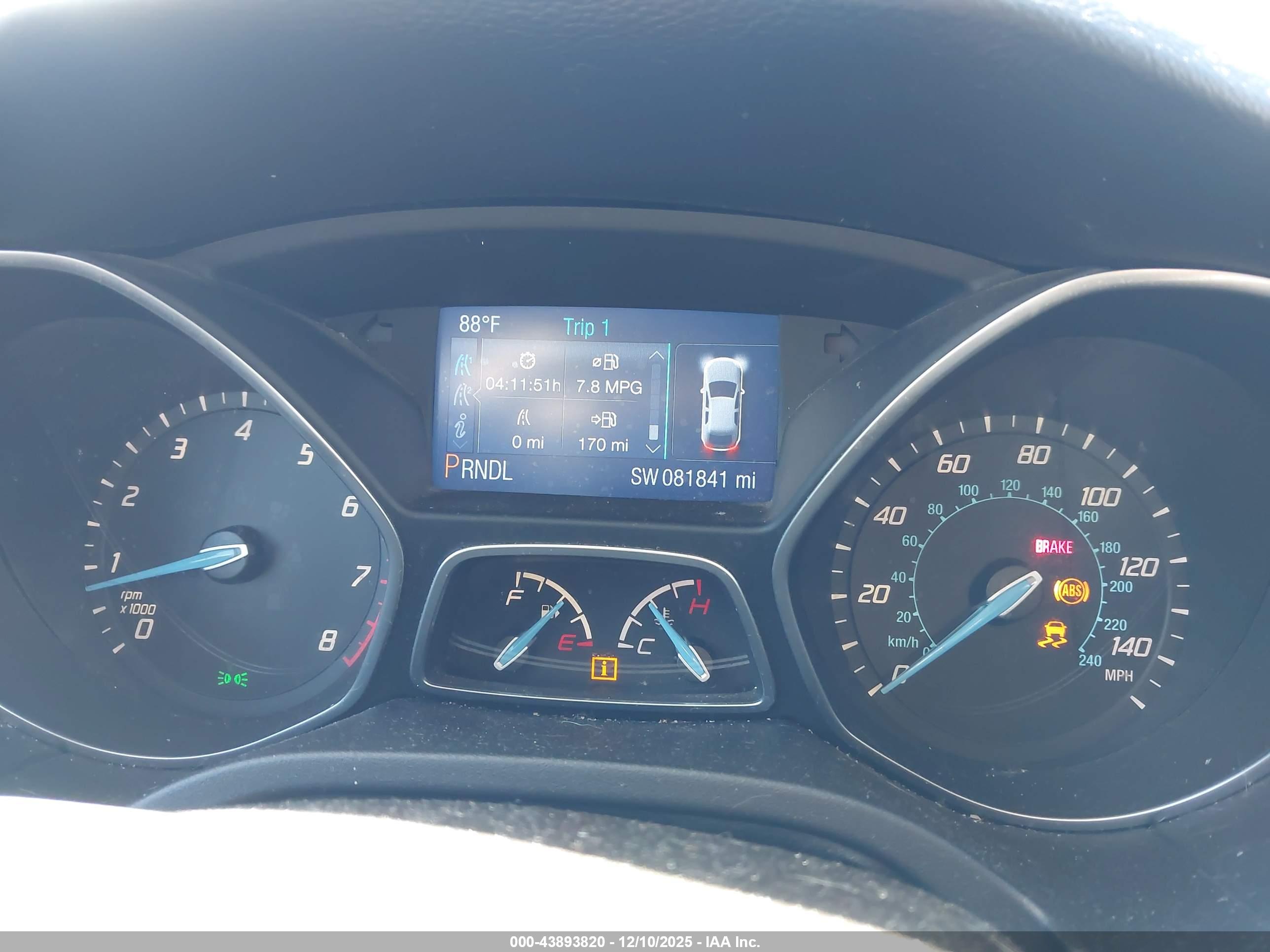 FORD FOCUS image 7