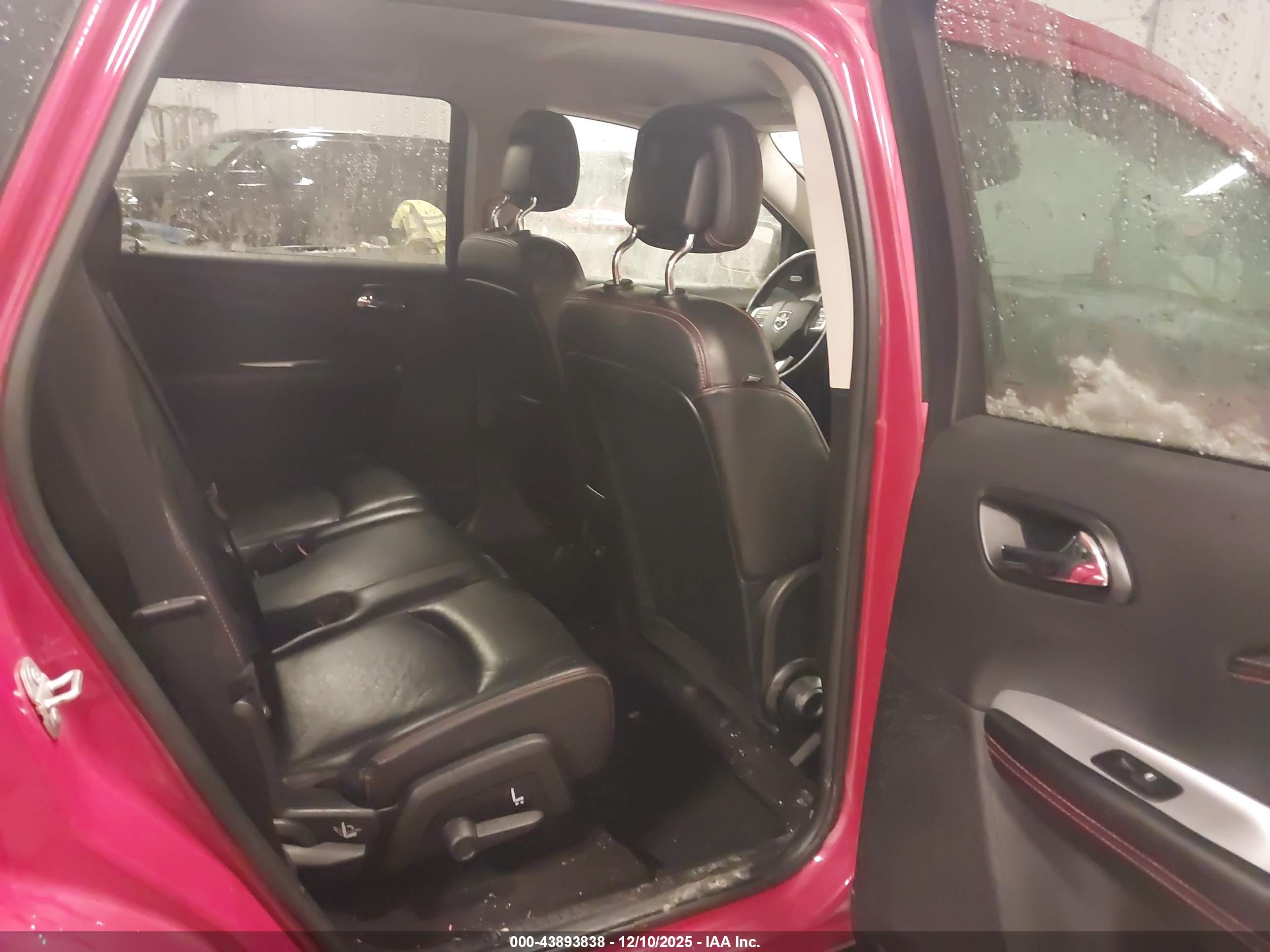 DODGE JOURNEY image 8
