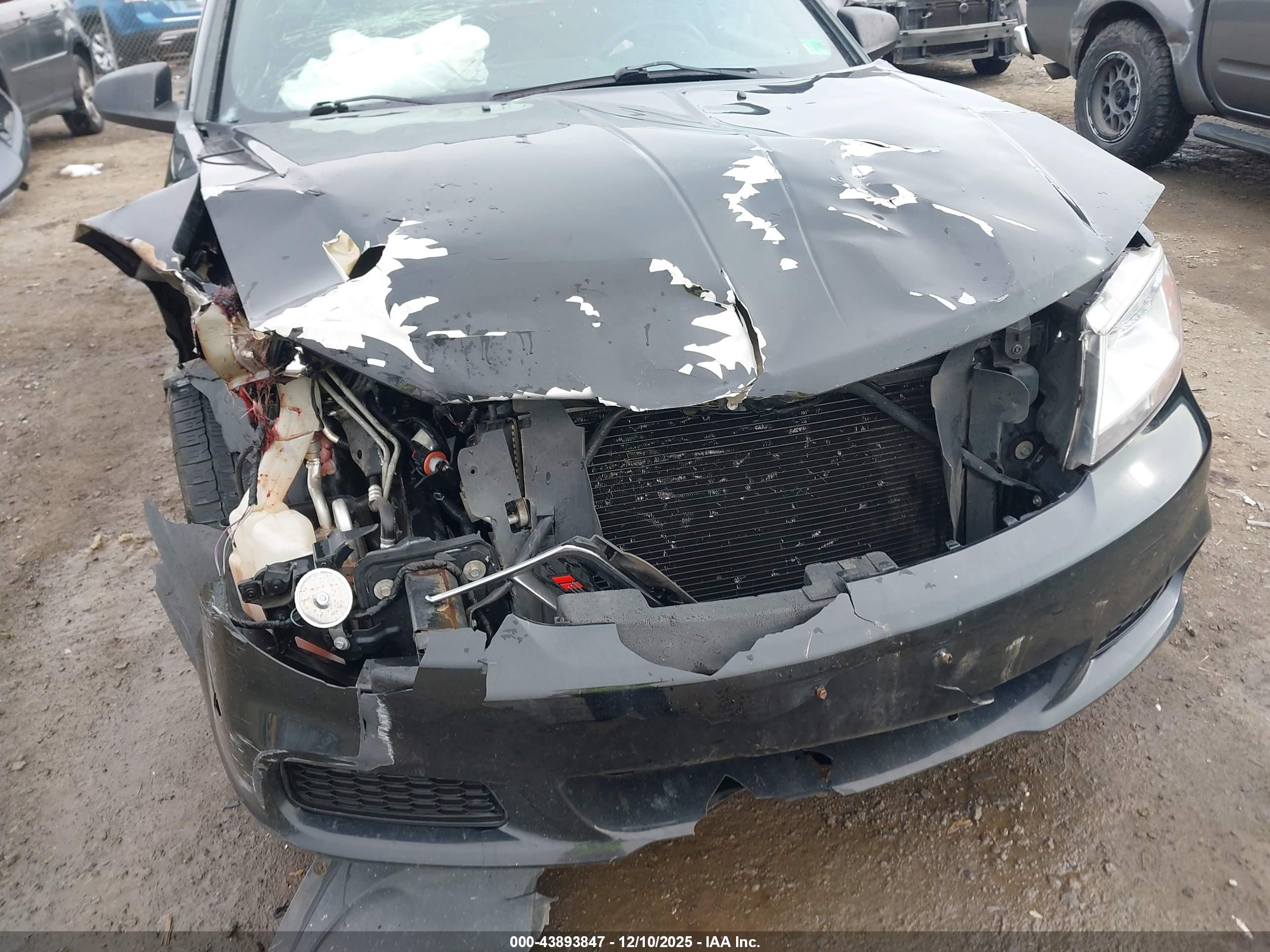 DODGE AVENGER image 6