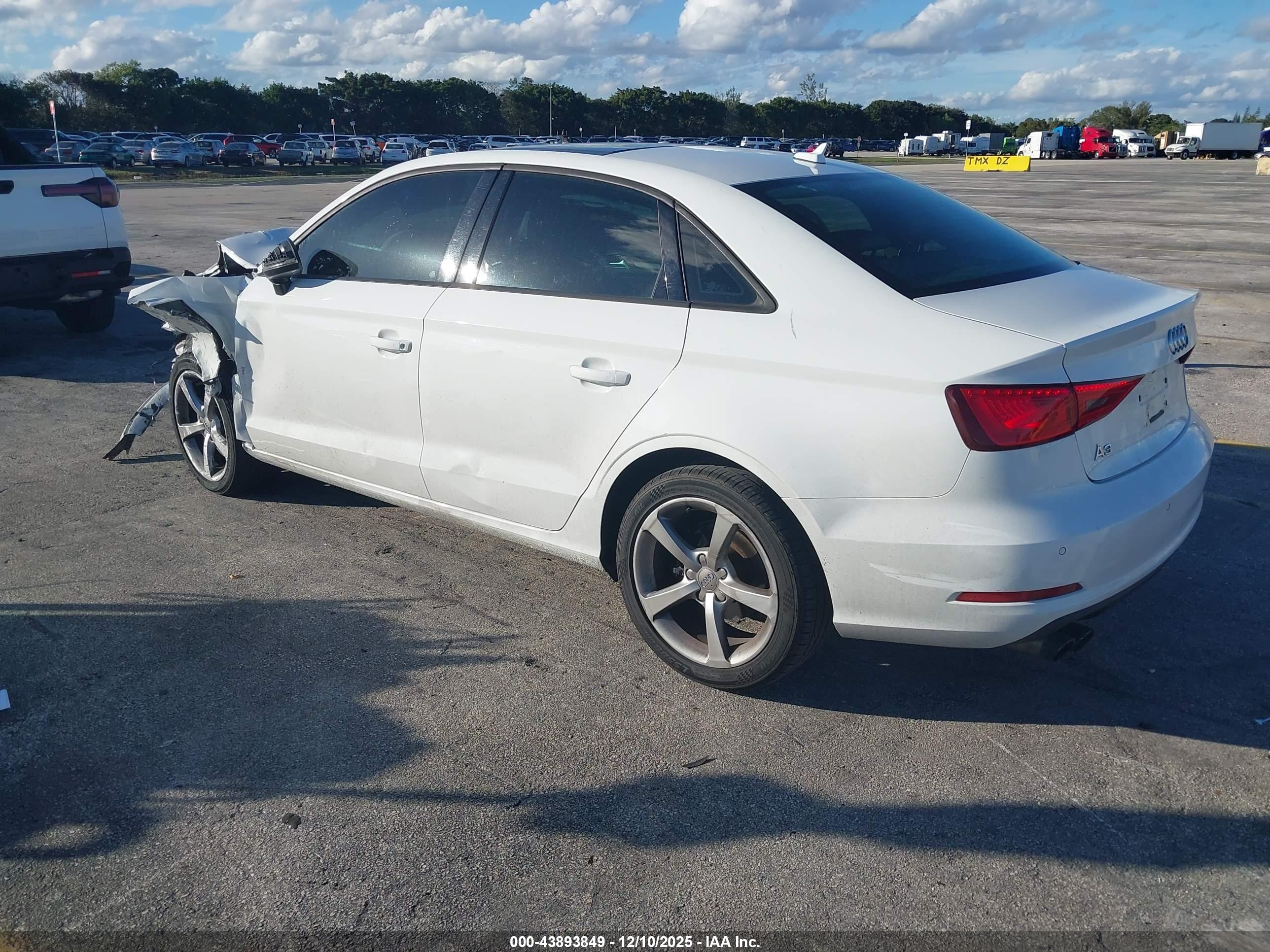 AUDI A3 image 3