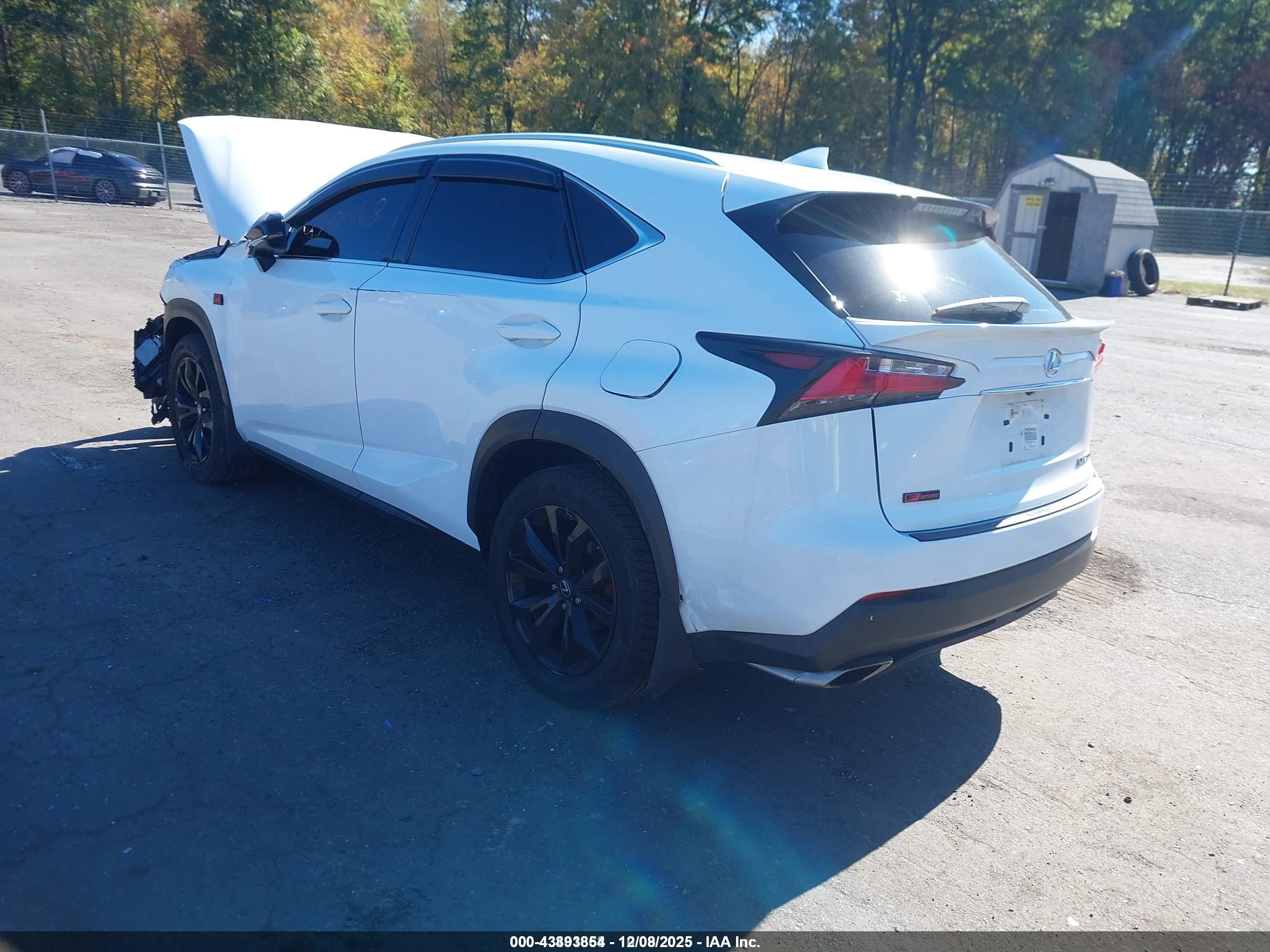 LEXUS NX image 3