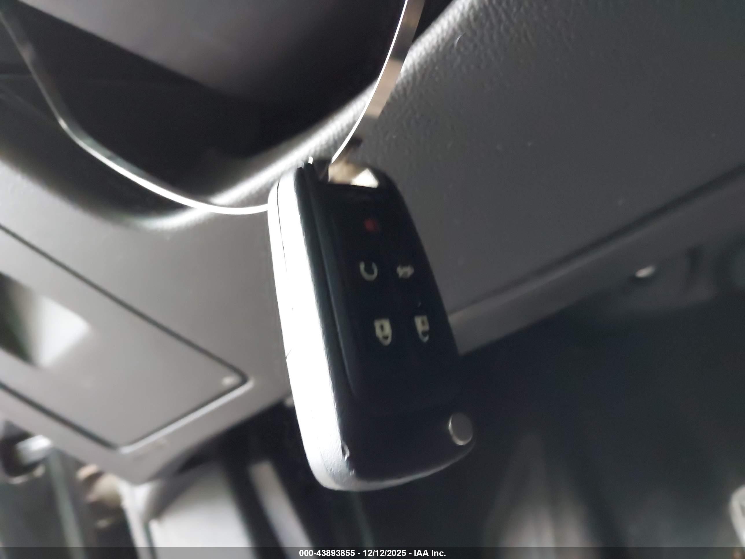 BUICK VERANO image 11