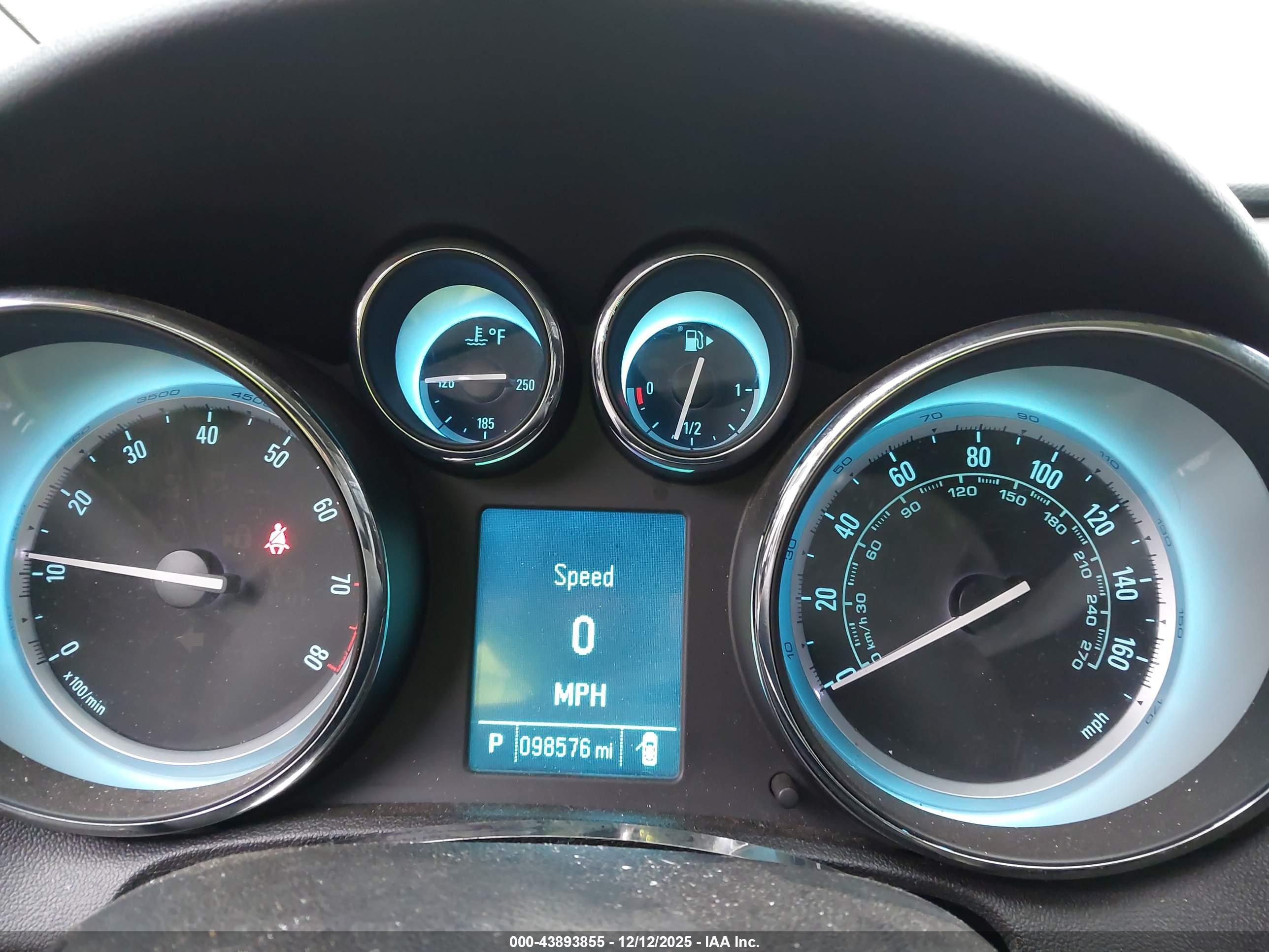 BUICK VERANO image 7