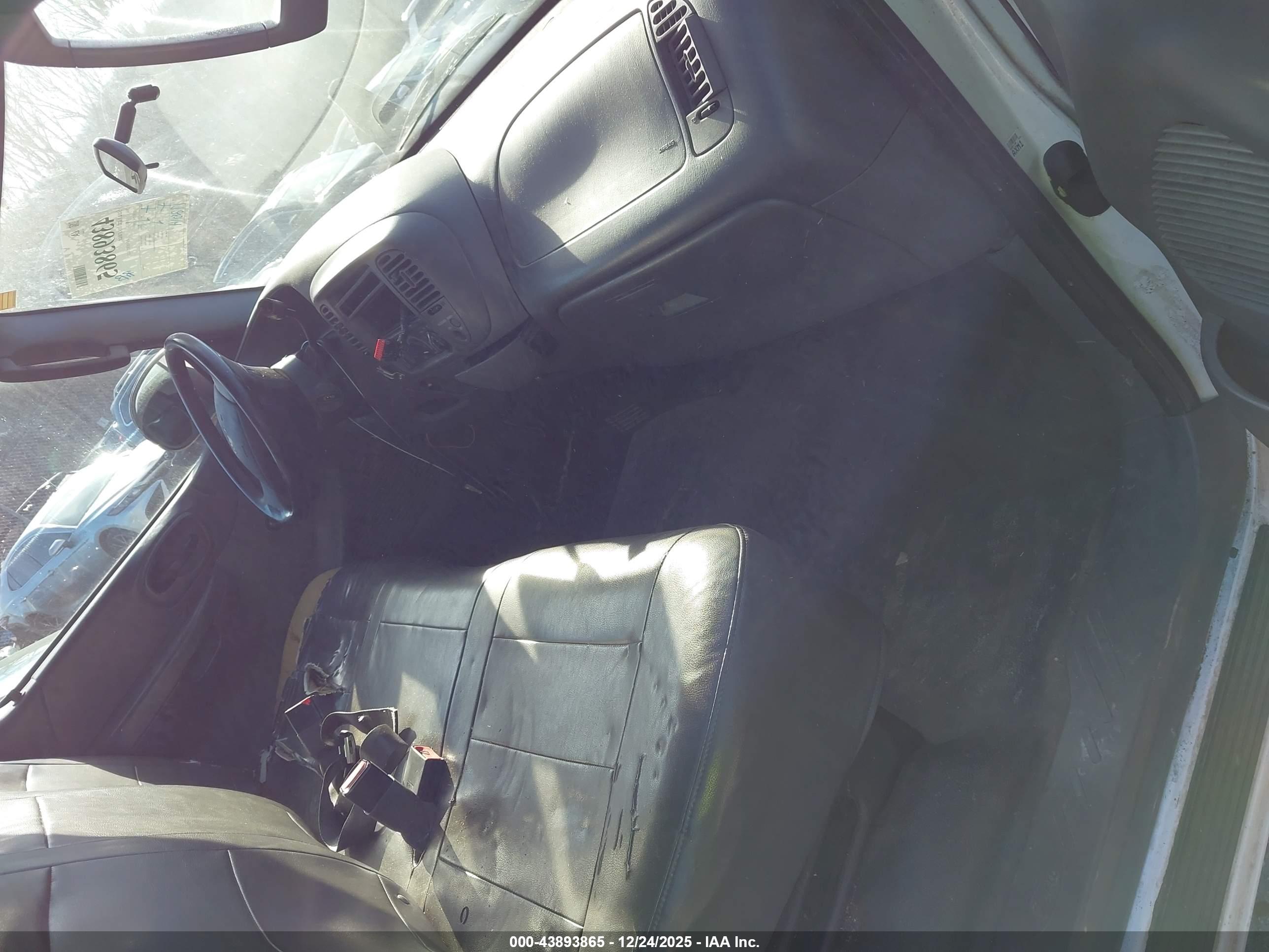 FORD F-150 image 5