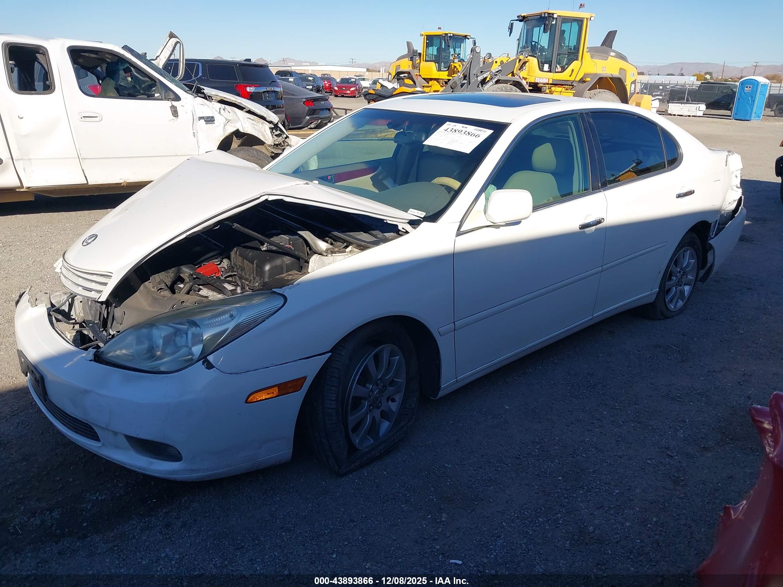 LEXUS ES image 2