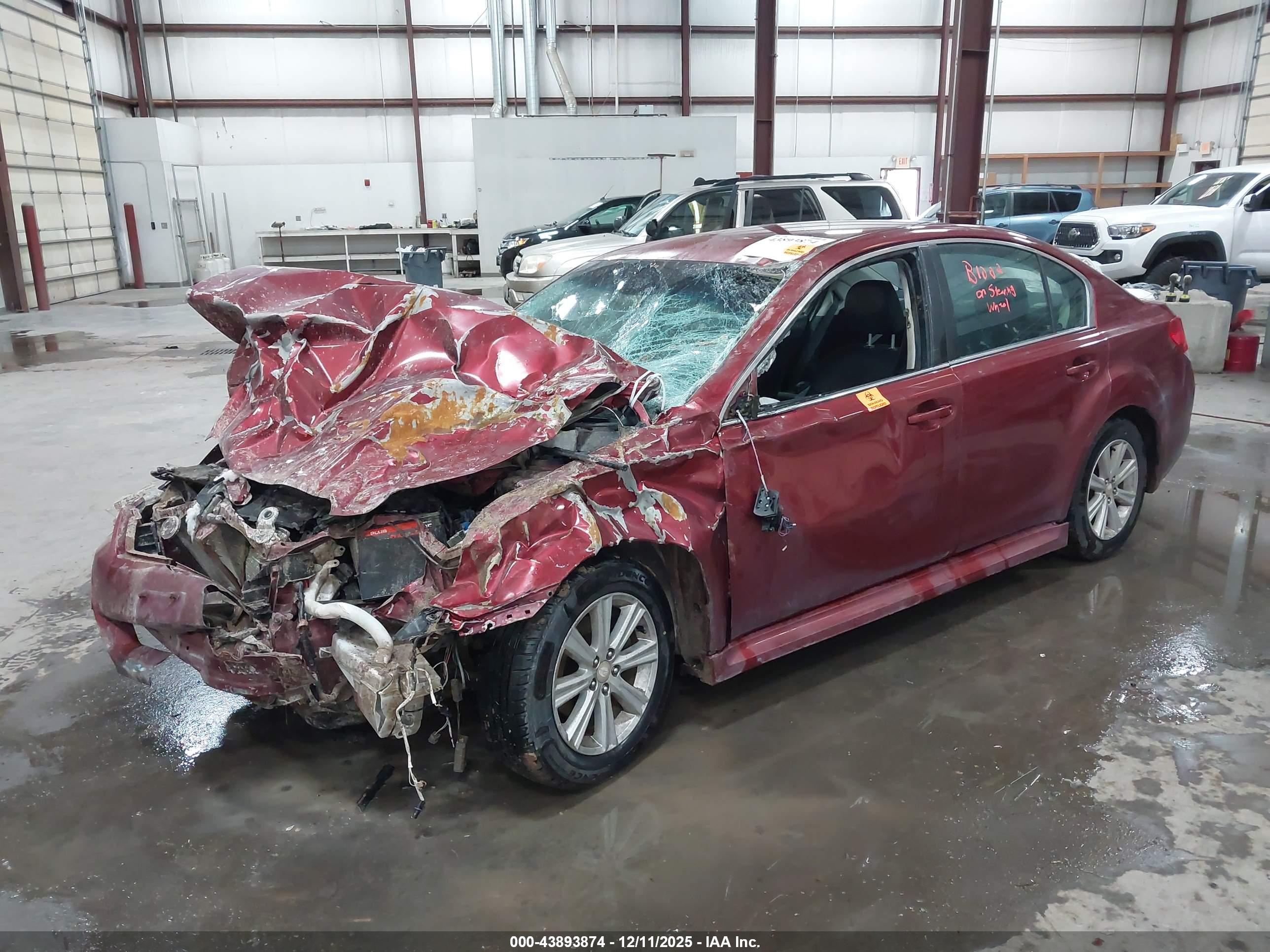 SUBARU LEGACY image 2