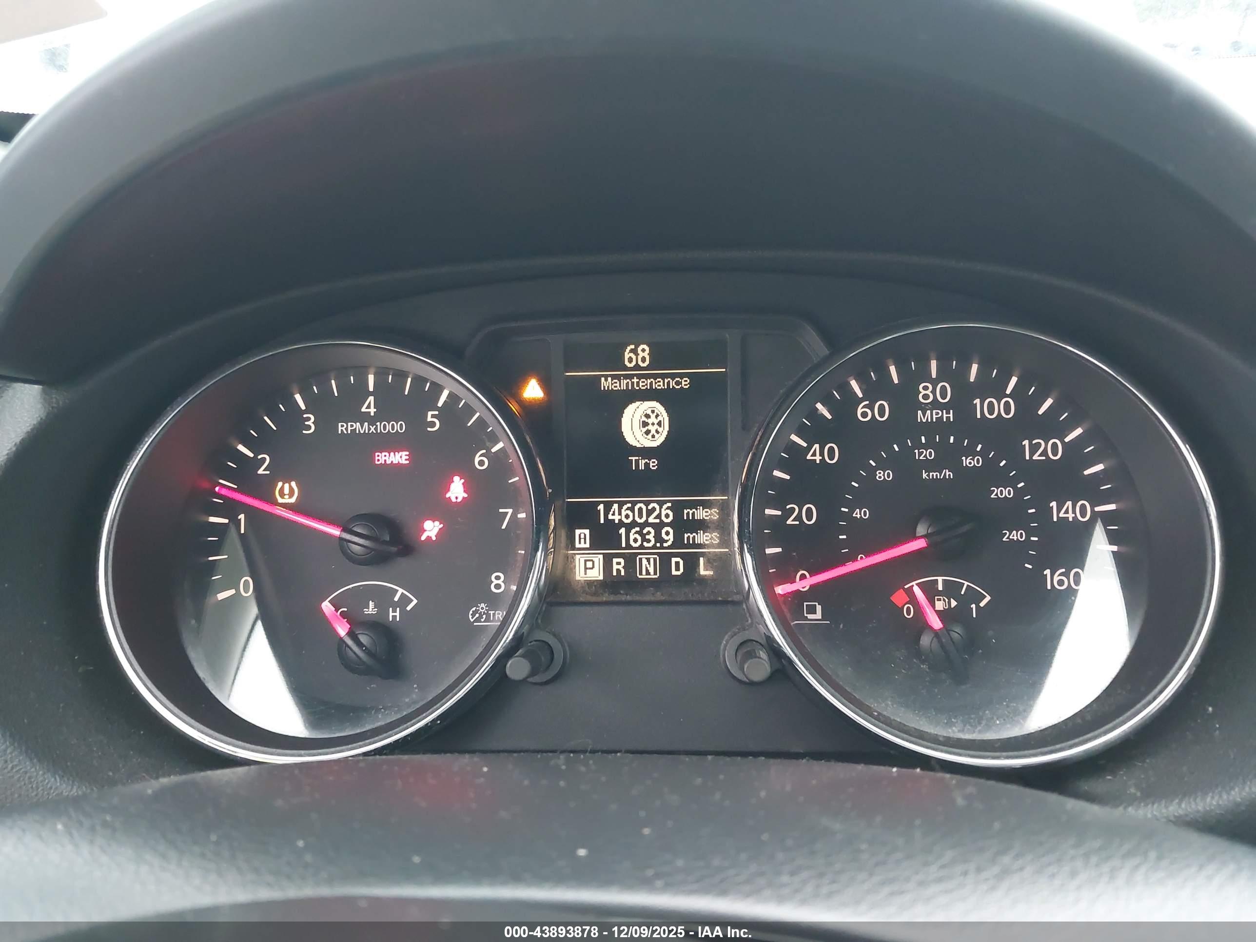 NISSAN ROGUE image 7