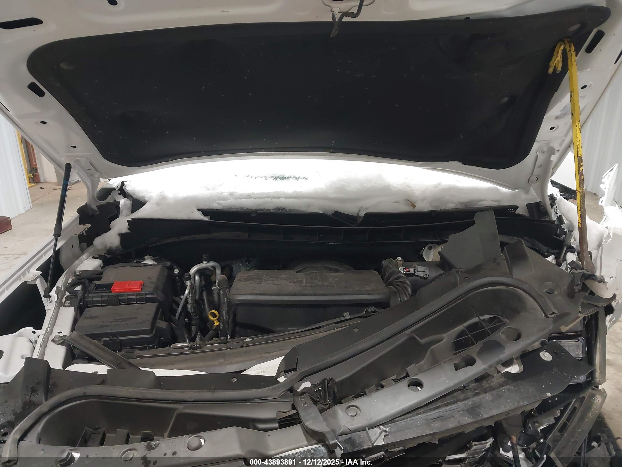 GMC YUKON image 10