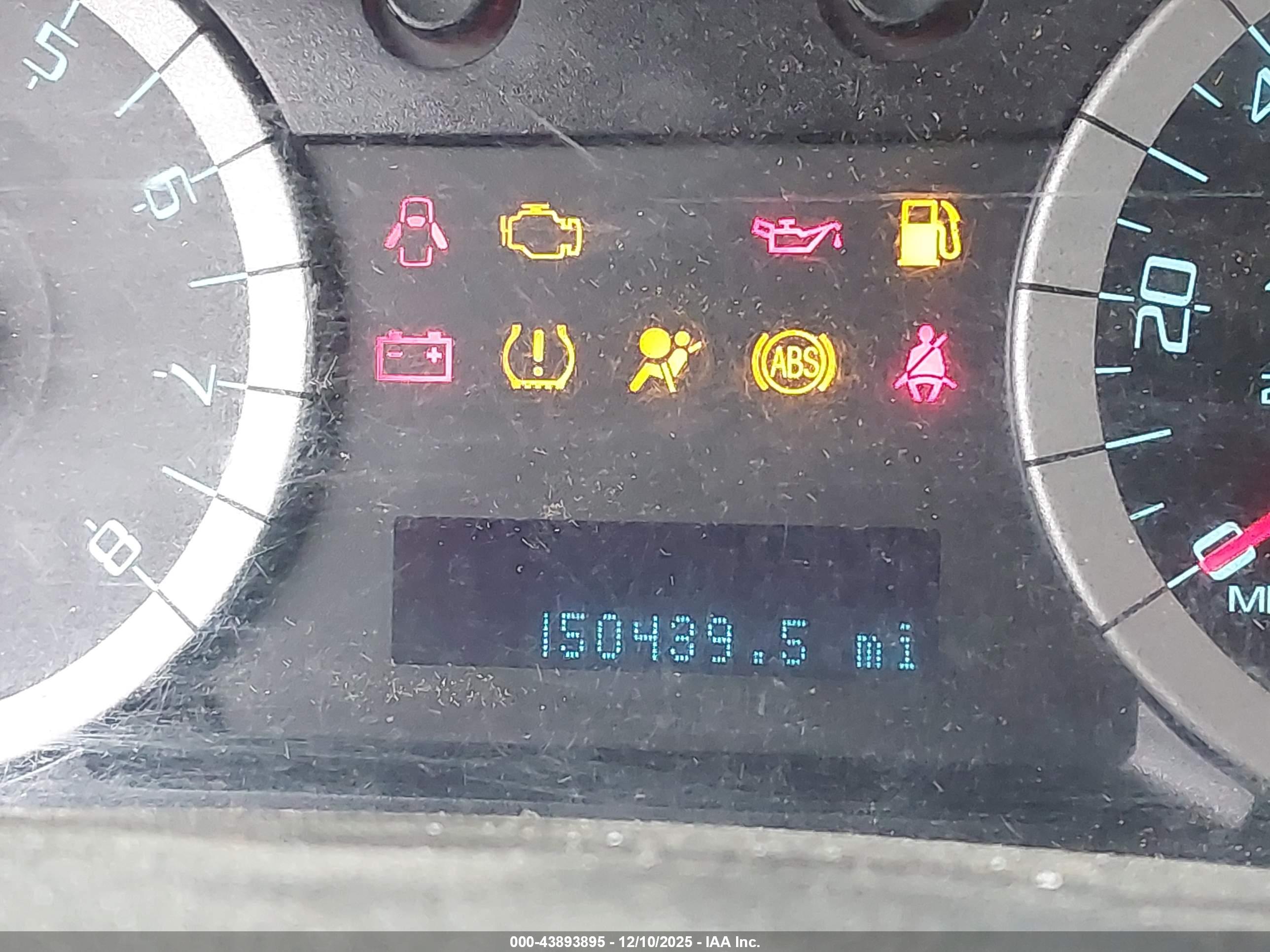 FORD ESCAPE image 7